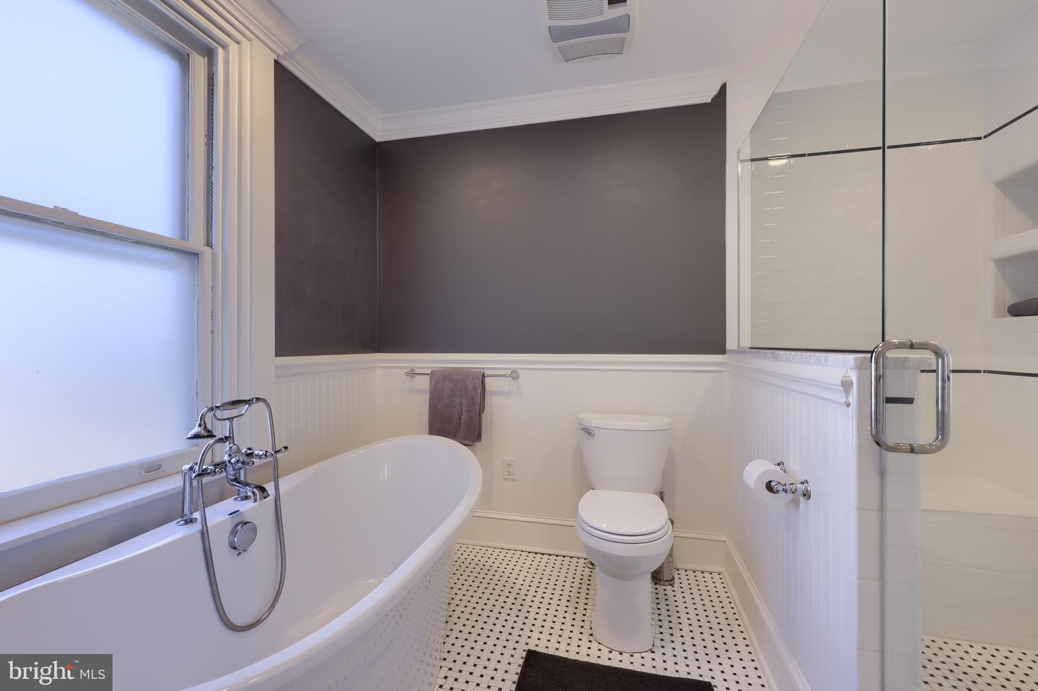 LANCASTER NORTHWEST - Residential