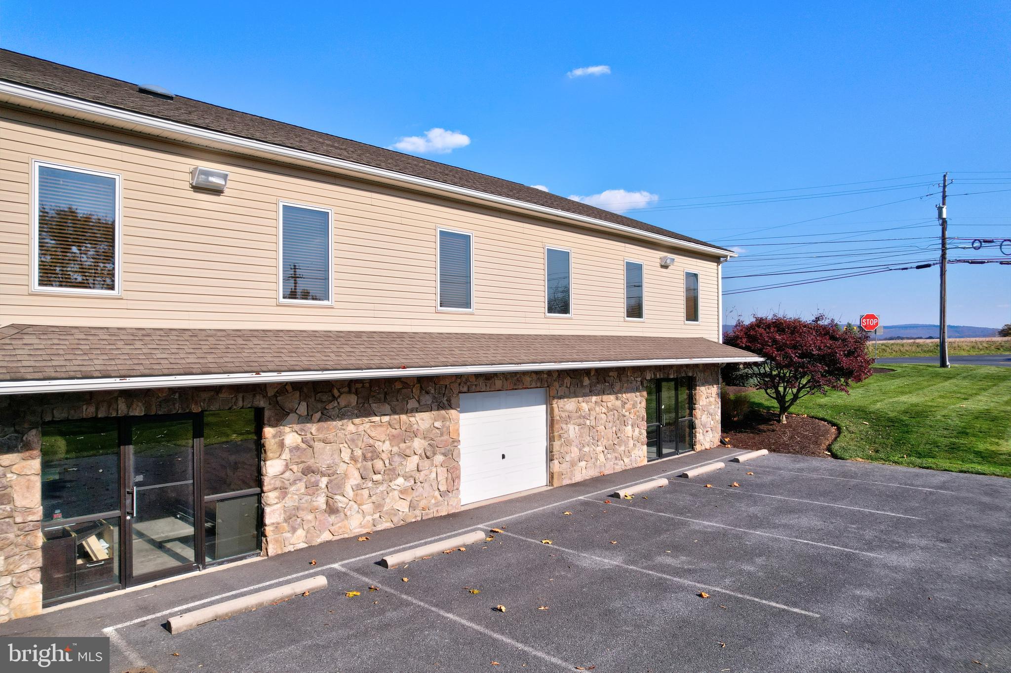 WASHINGTON TWP - Commercial Lease