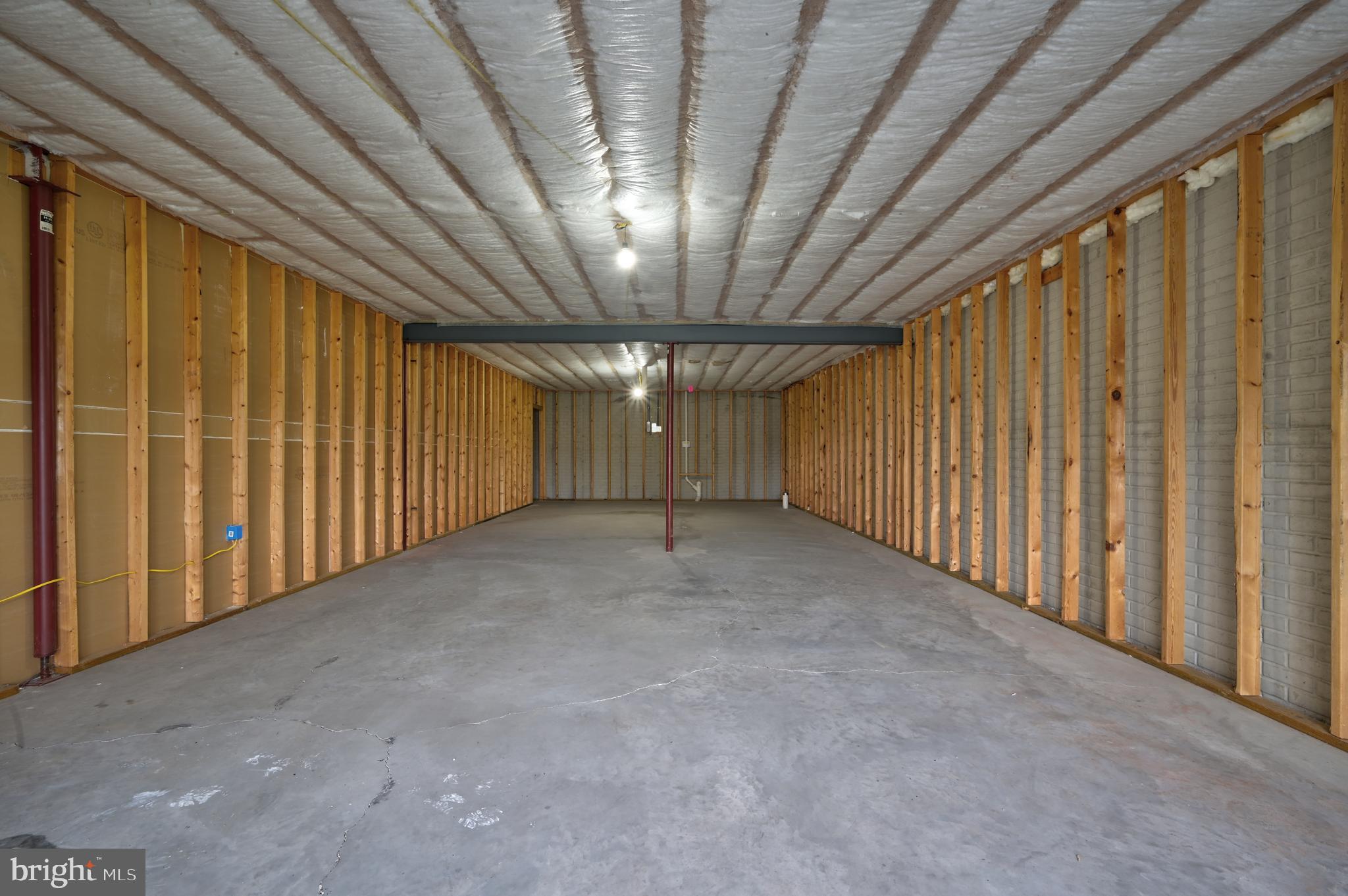 WASHINGTON TWP - Commercial Lease