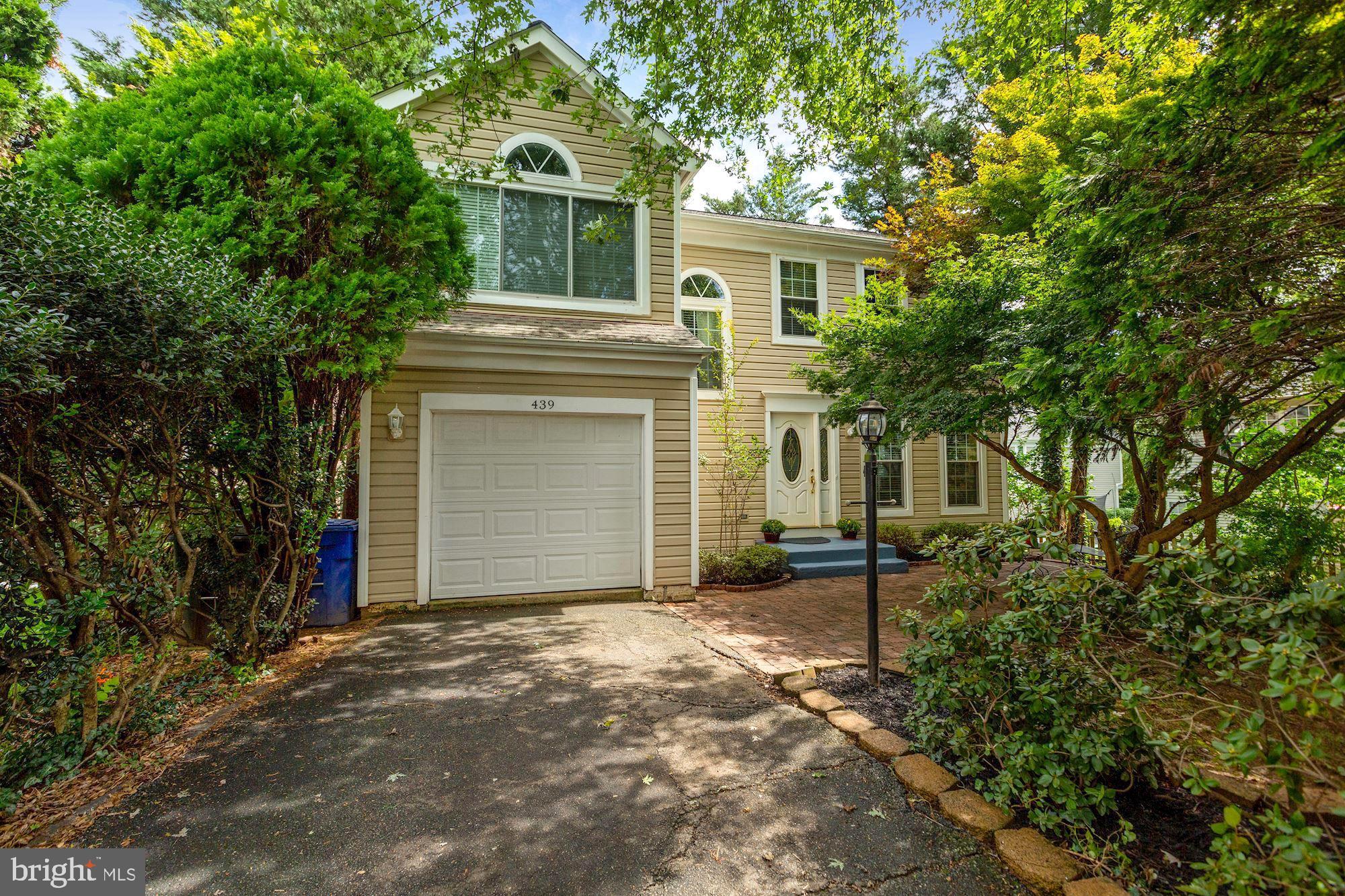 FOXRIDGE - Residential