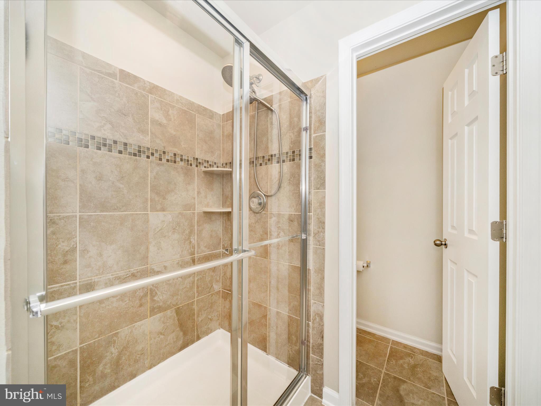 JEFFERSON PLACE - Residential Lease