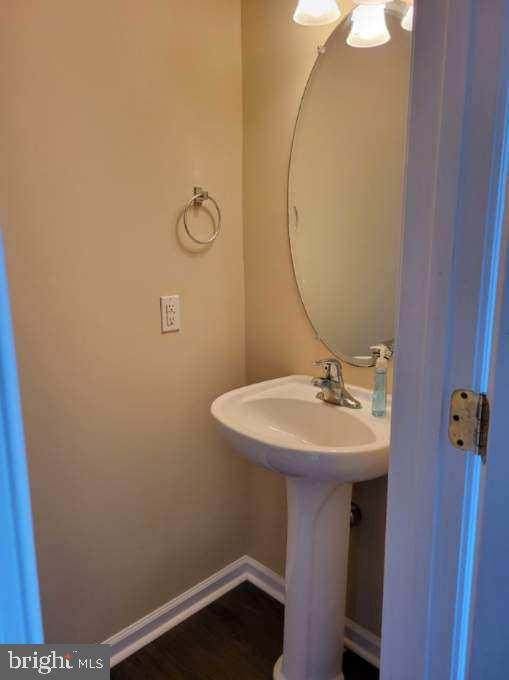 BUNKER HILL TOWNHOMES - Residential