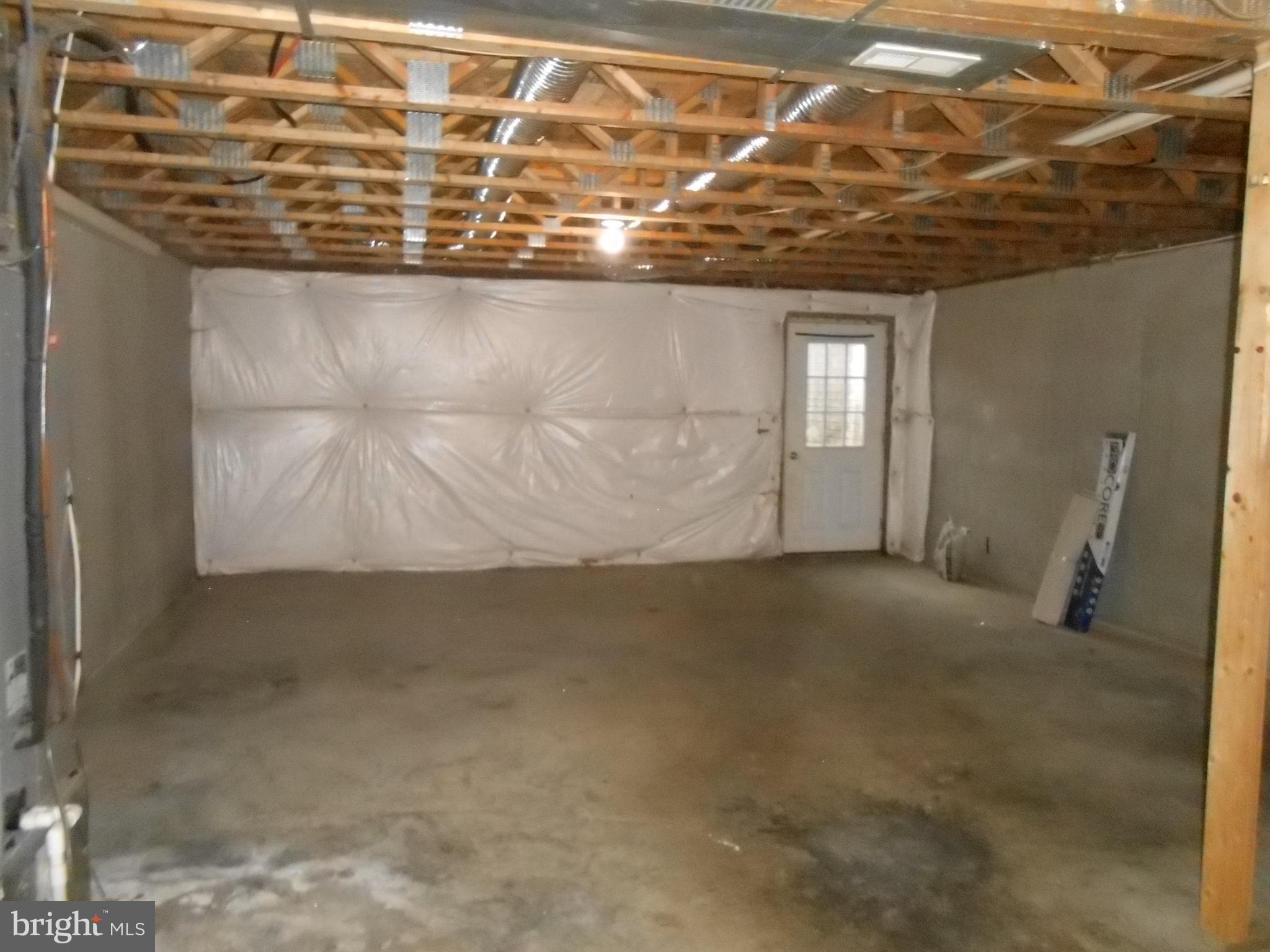 BUNKER HILL TOWNHOMES - Residential