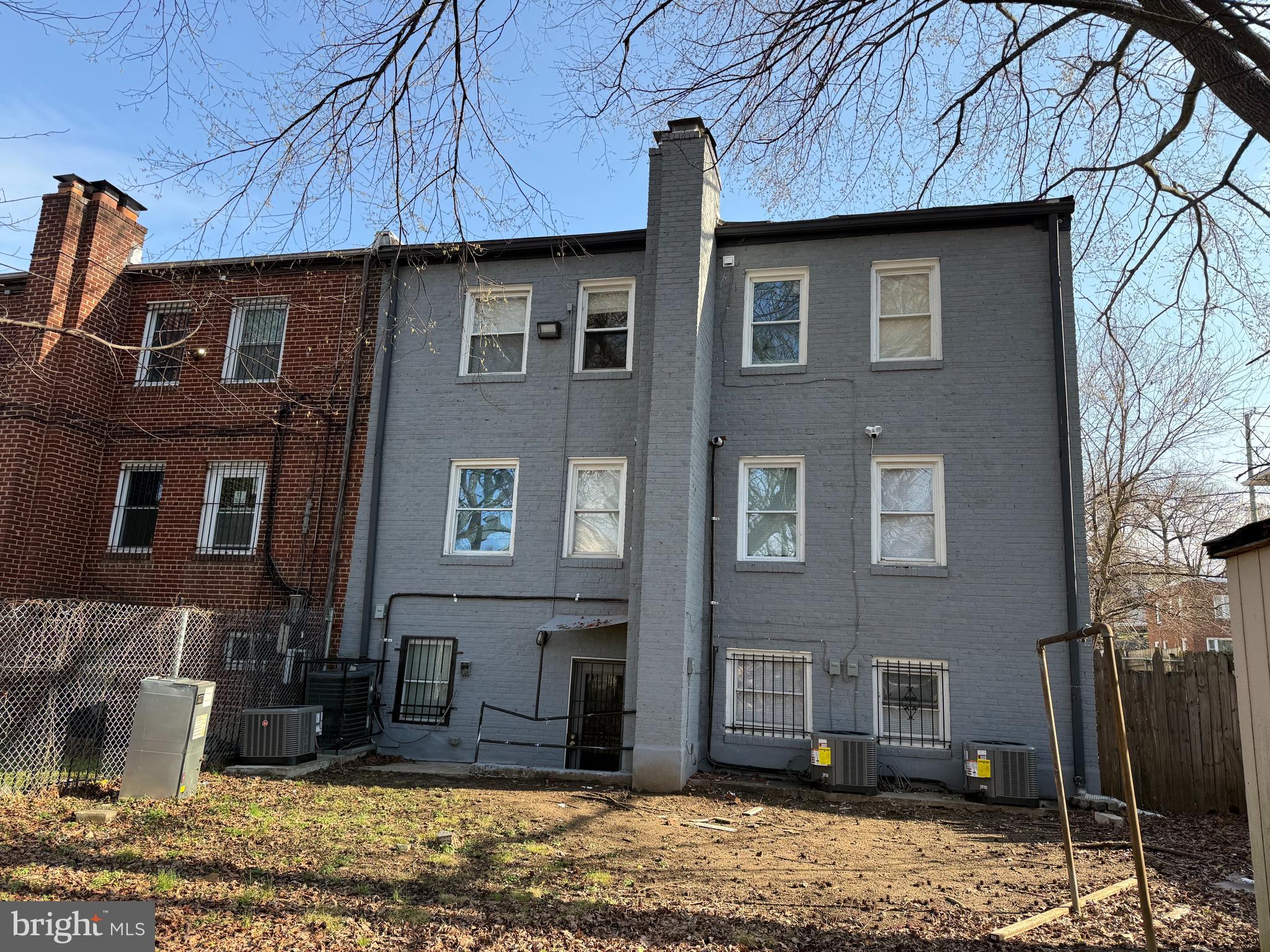 1416 EASTERN AVENUE NE