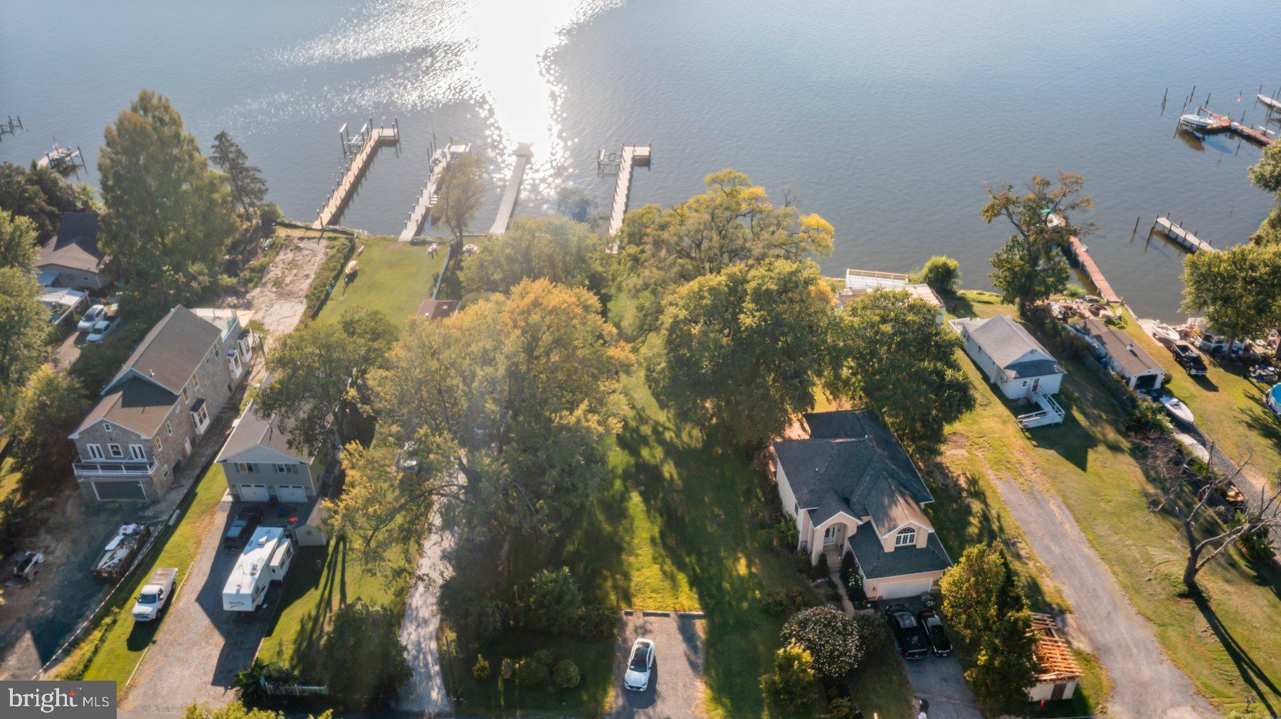 BACK RIVER NECK - Residential