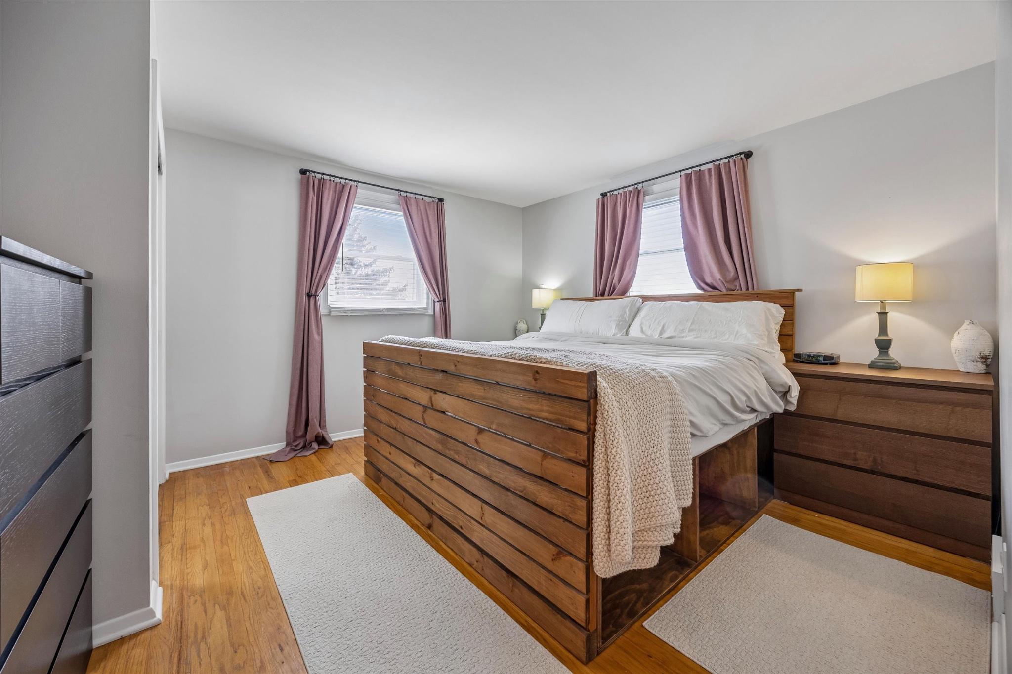 BELMONT TERR - Residential