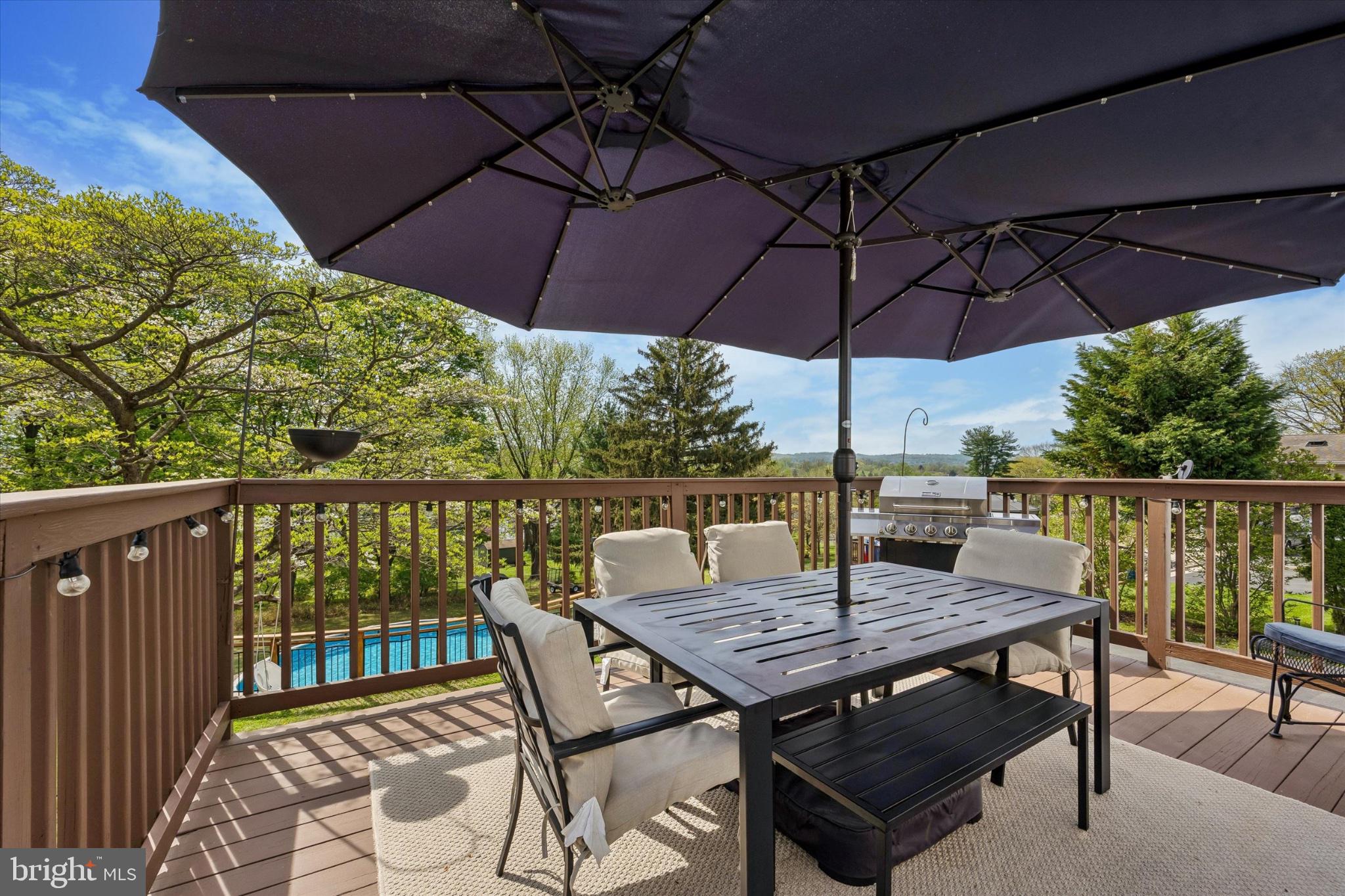 BELMONT TERR - Residential