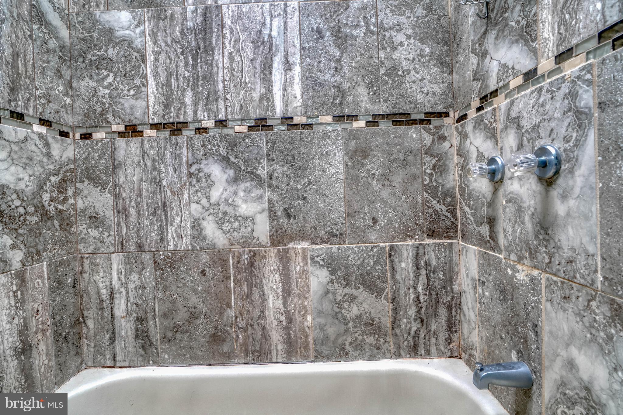 BELAIR-EDISON - Residential