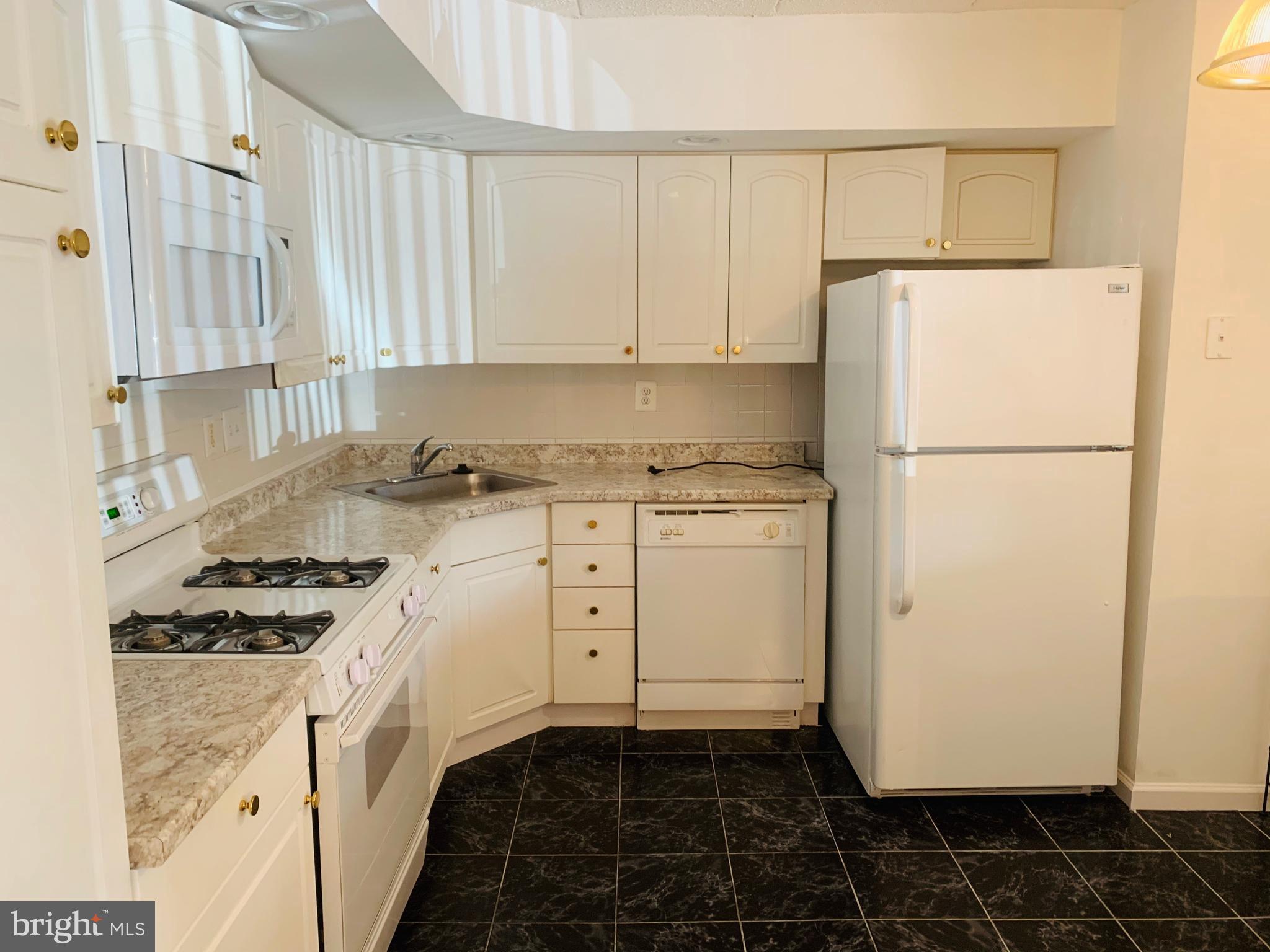 BUSTLETON - Residential Lease