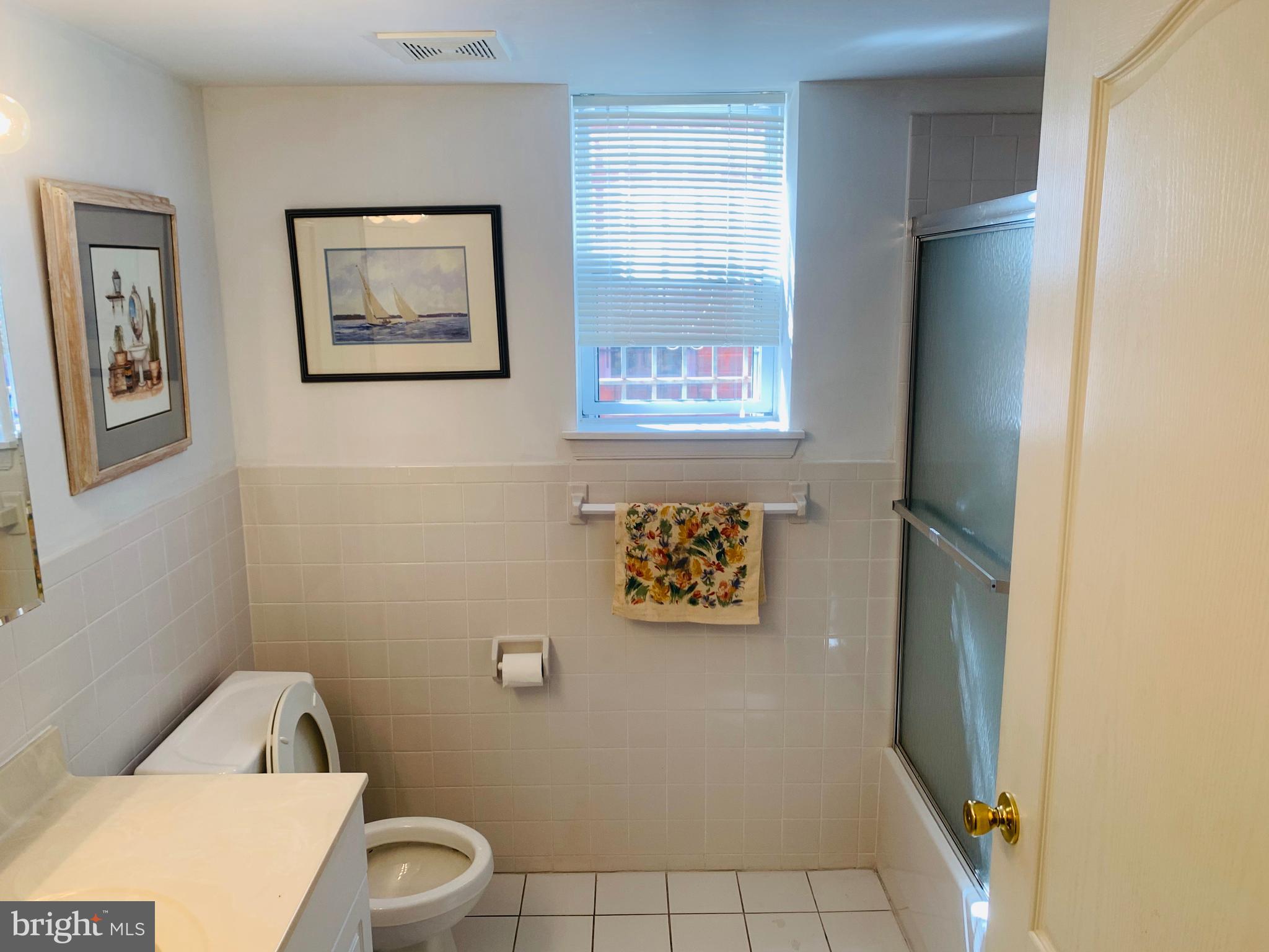 BUSTLETON - Residential Lease