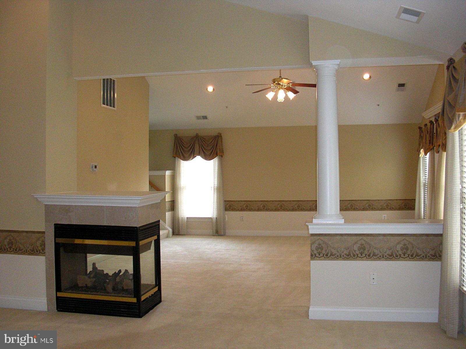 KINGS CROSSING - Residential Lease