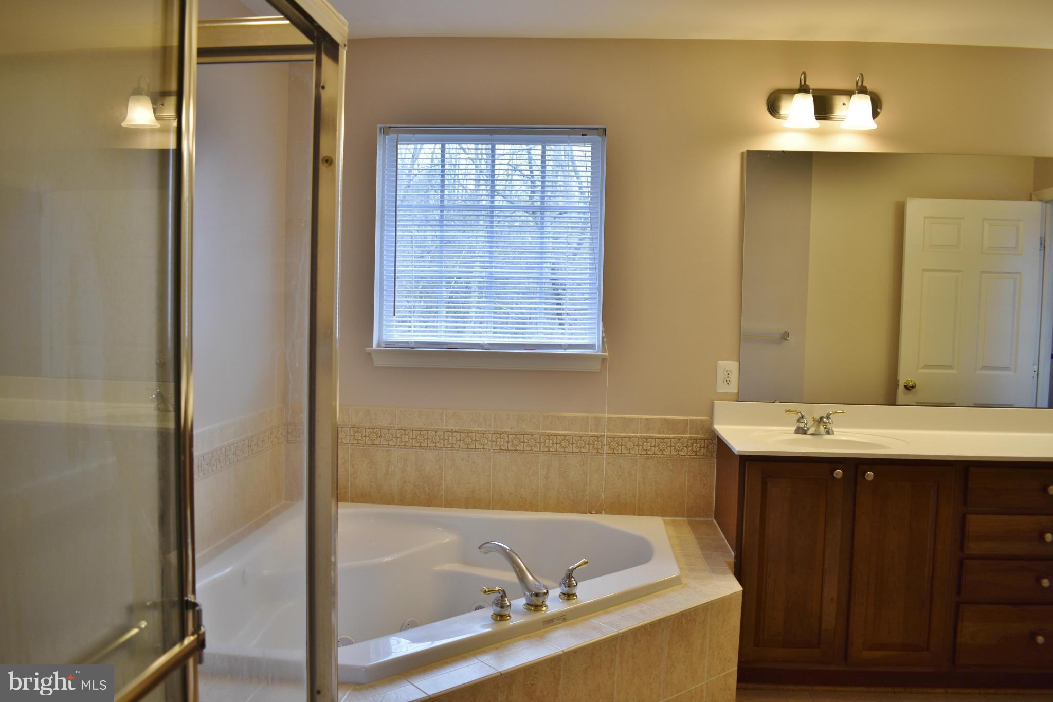 CHARLES CROSSING - Residential Lease