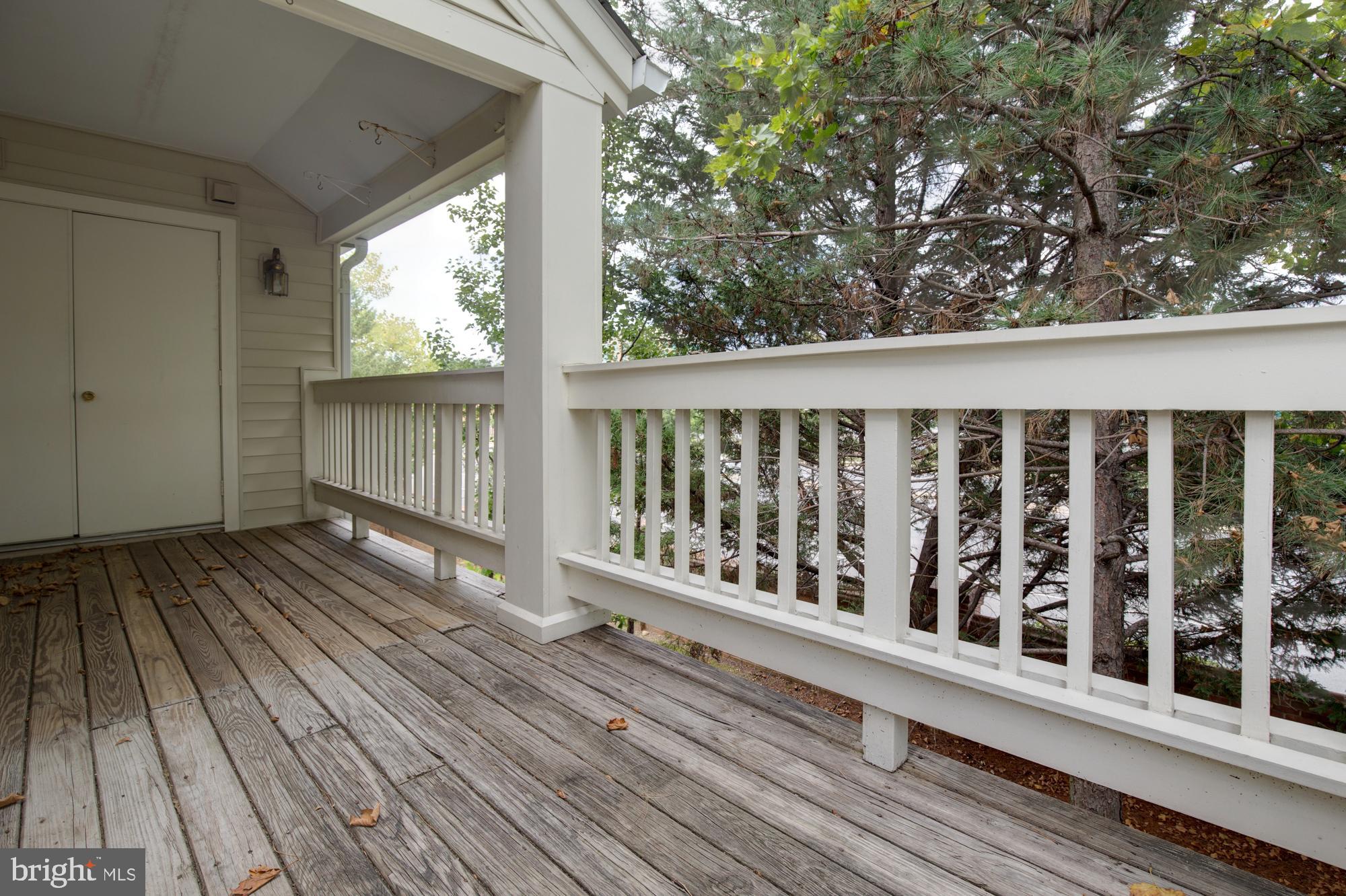 ETON SQUARE - Residential