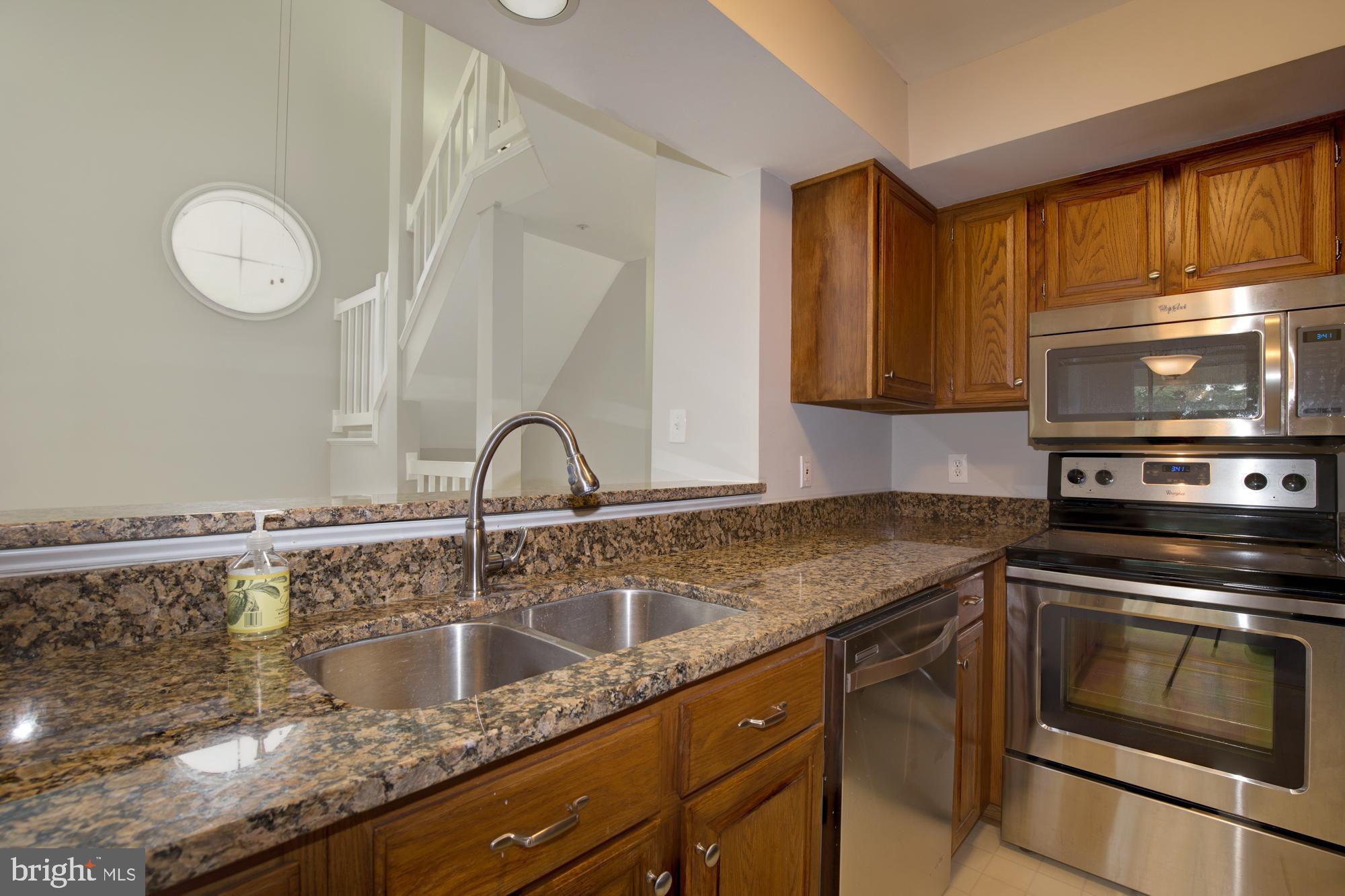 ETON SQUARE - Residential