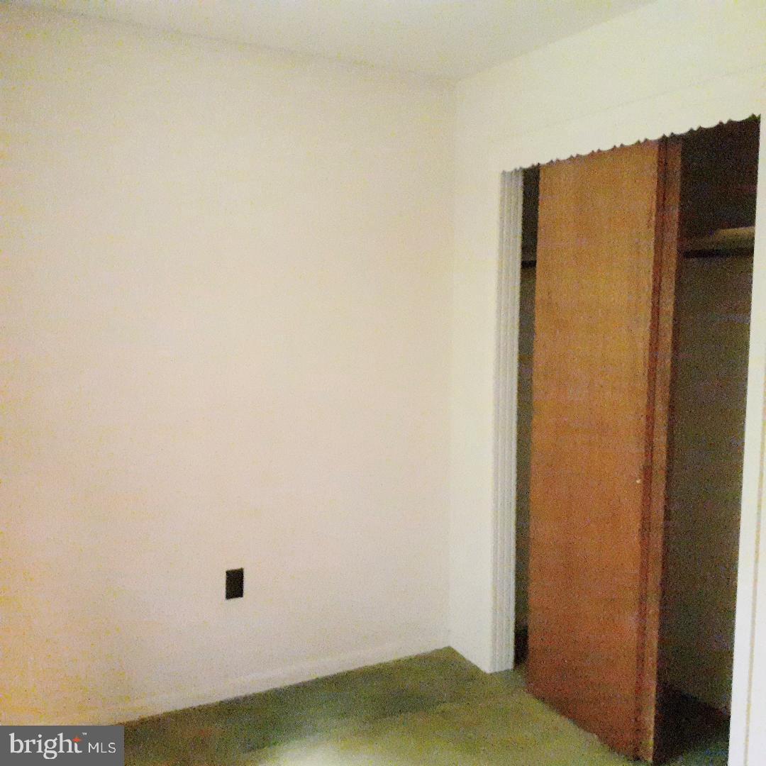 NEW PHILADELPHIA - Residential