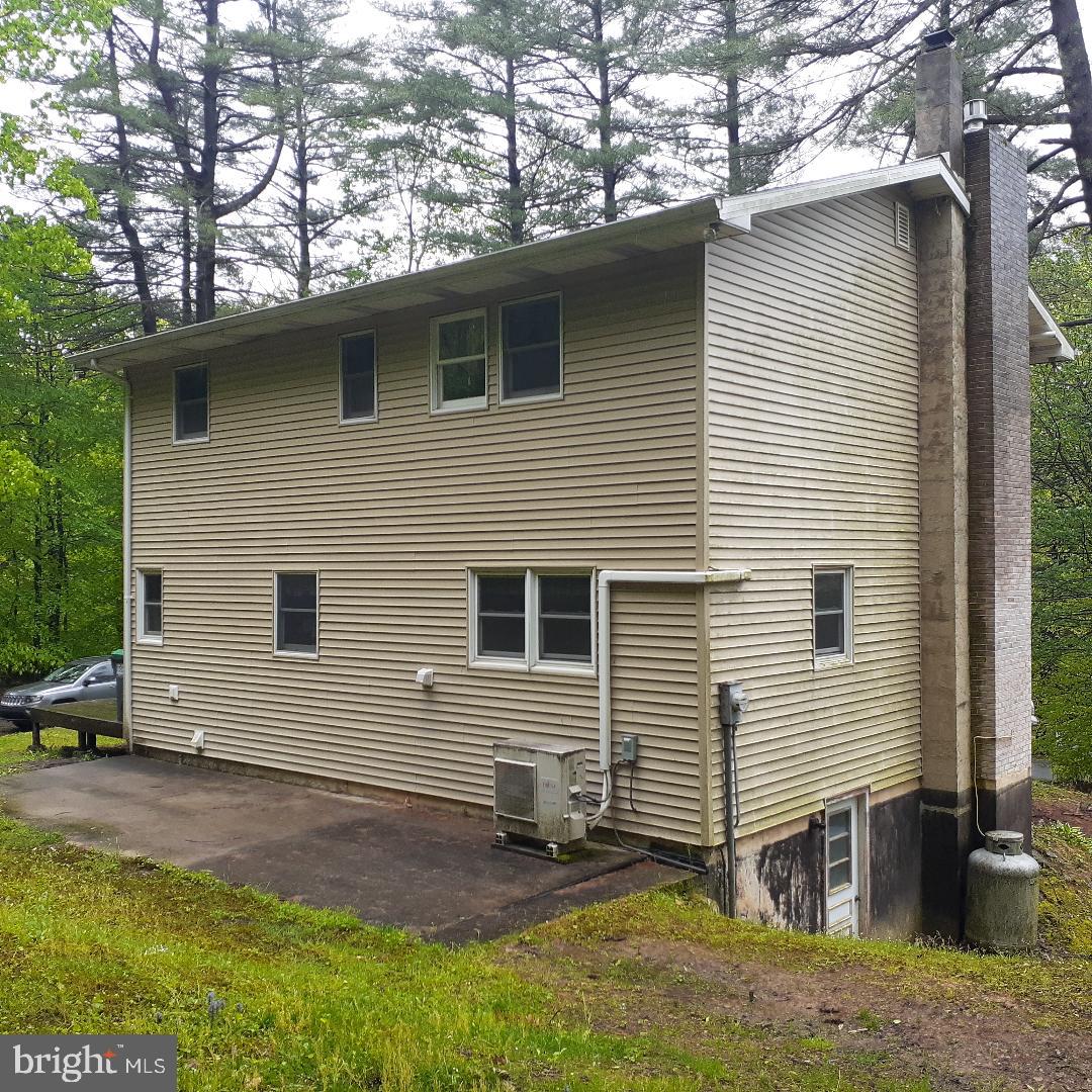 NEW PHILADELPHIA - Residential