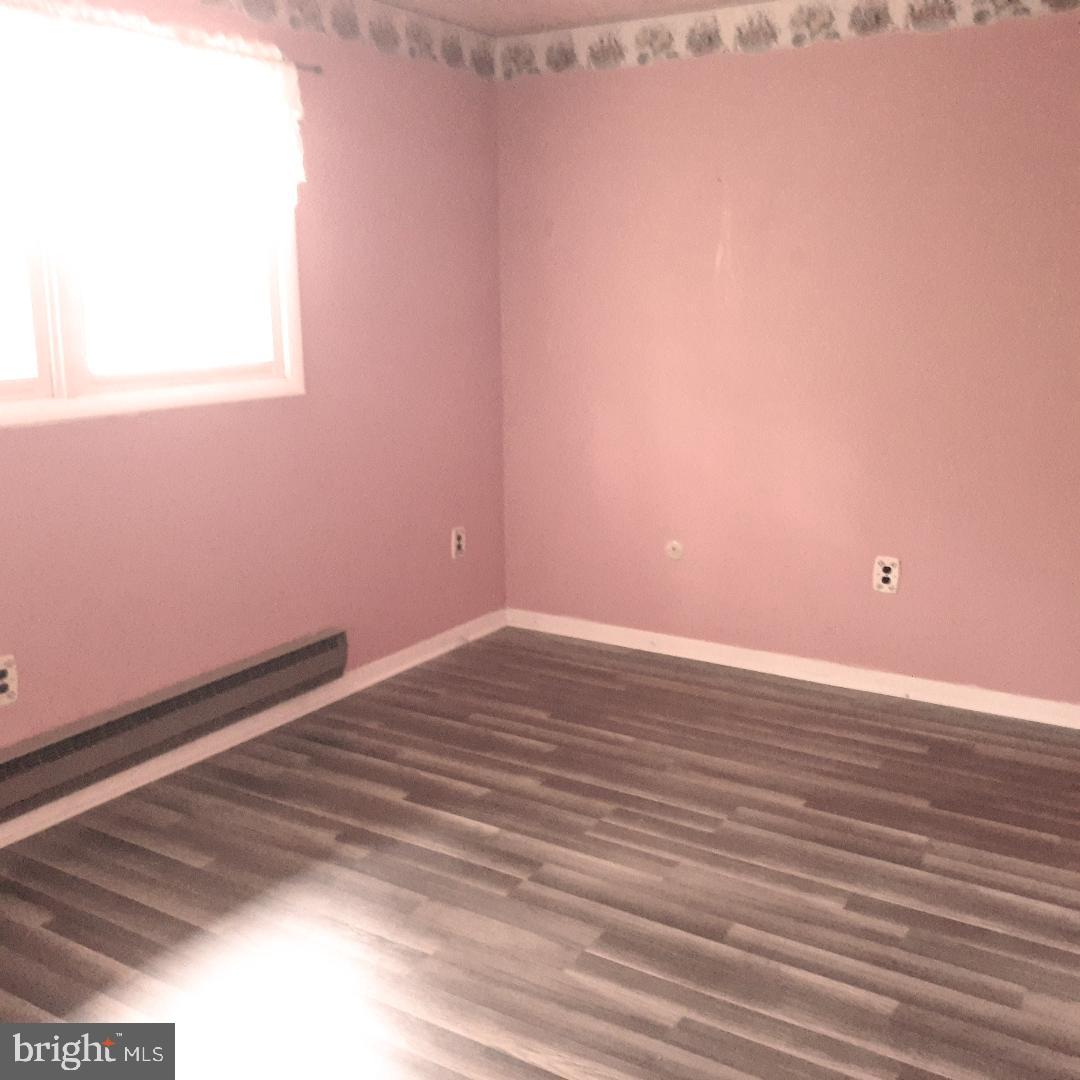 NEW PHILADELPHIA - Residential