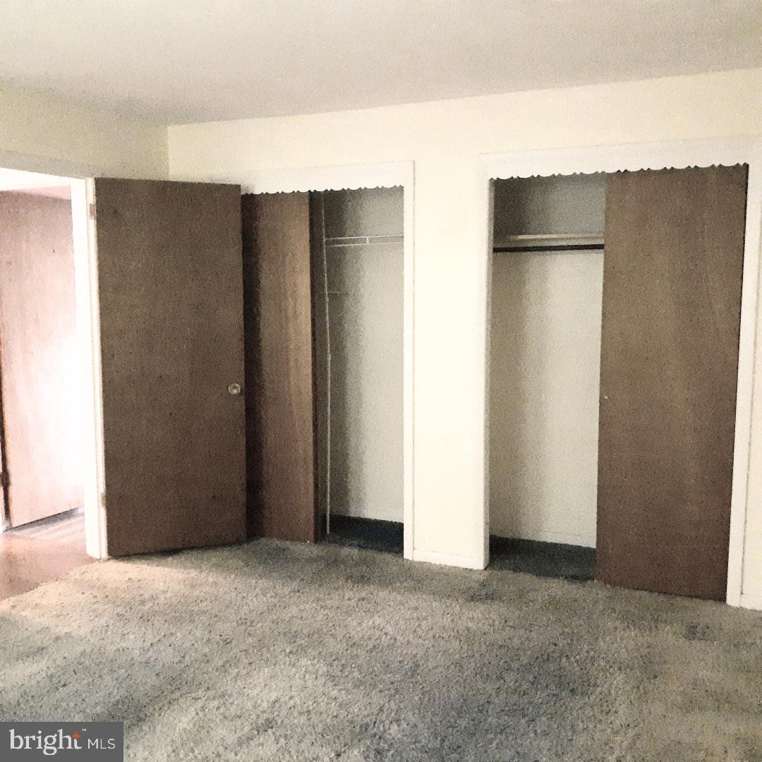 NEW PHILADELPHIA - Residential