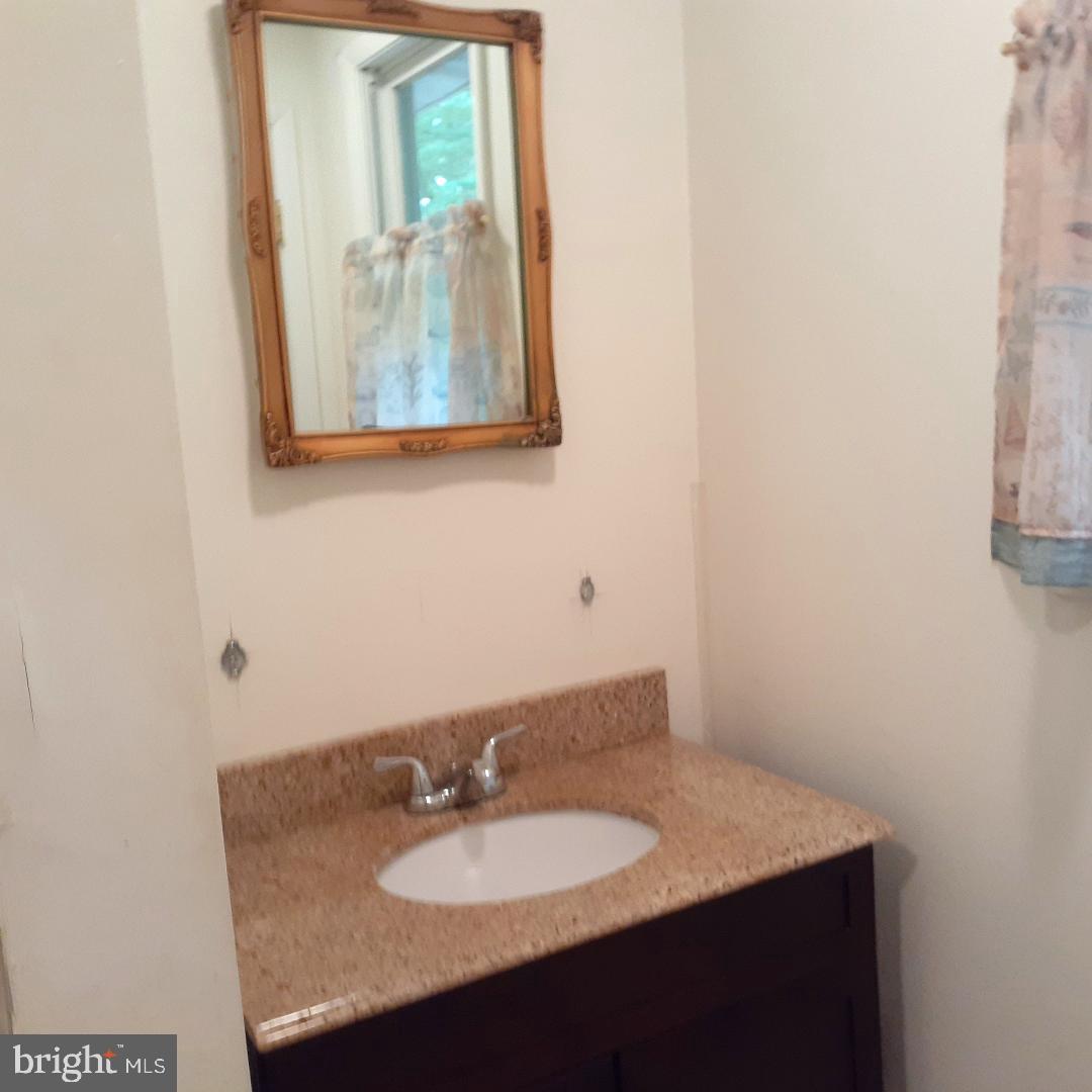 NEW PHILADELPHIA - Residential