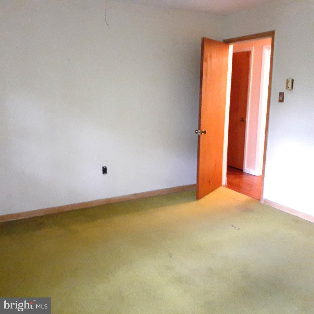 NEW PHILADELPHIA - Residential