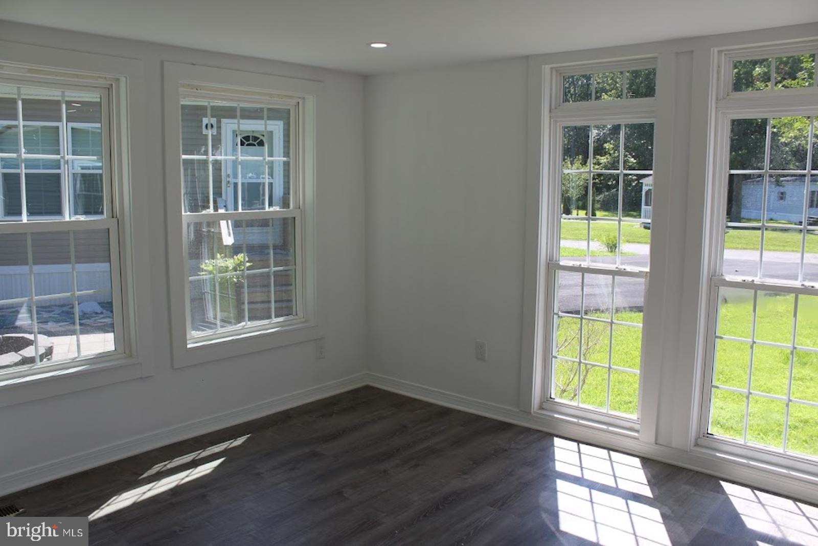 FOUR SEASONS MHP - Residential