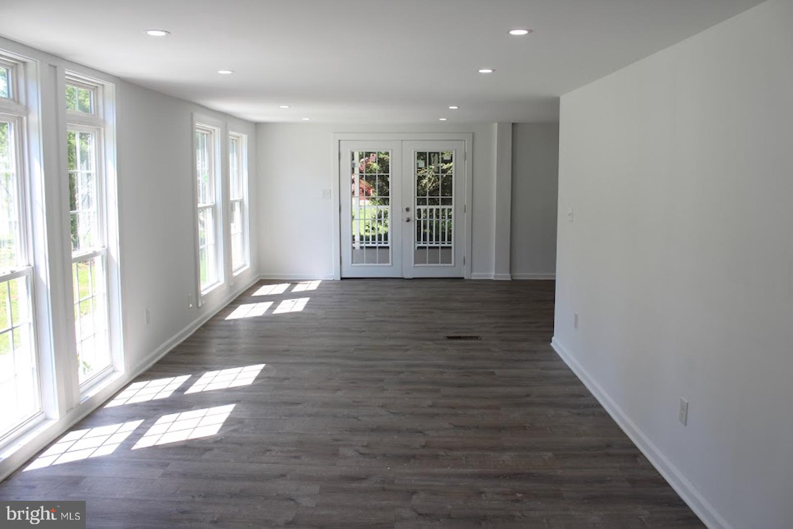 FOUR SEASONS MHP - Residential