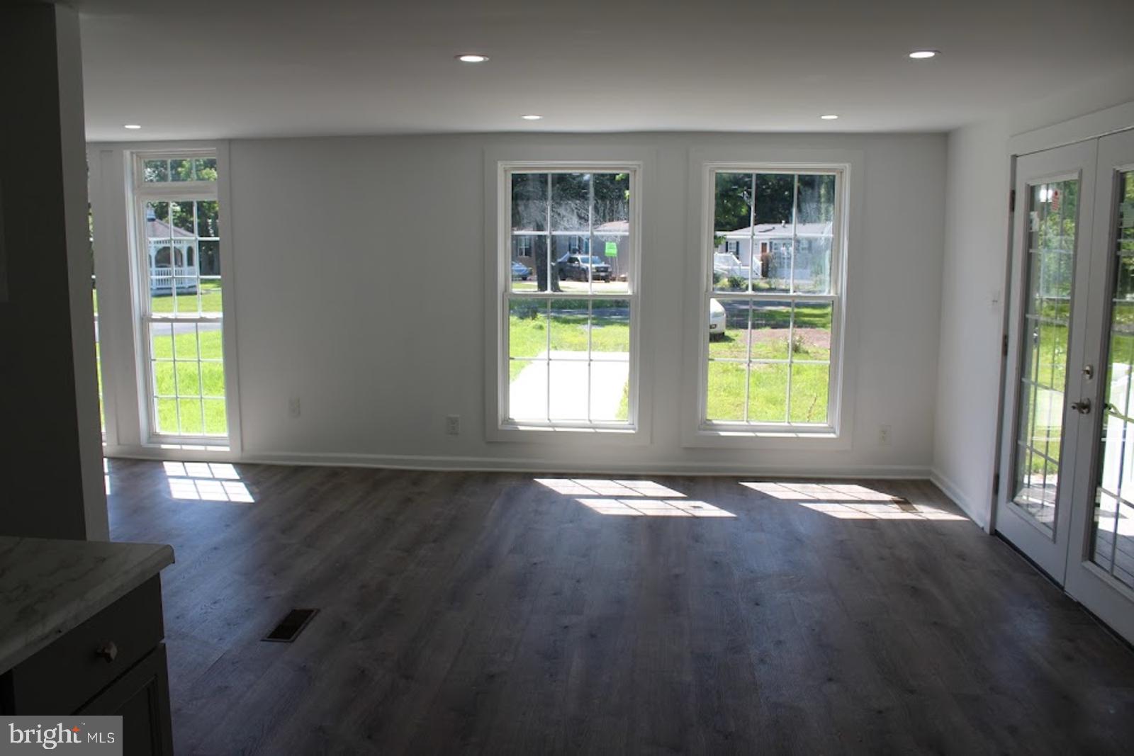 FOUR SEASONS MHP - Residential