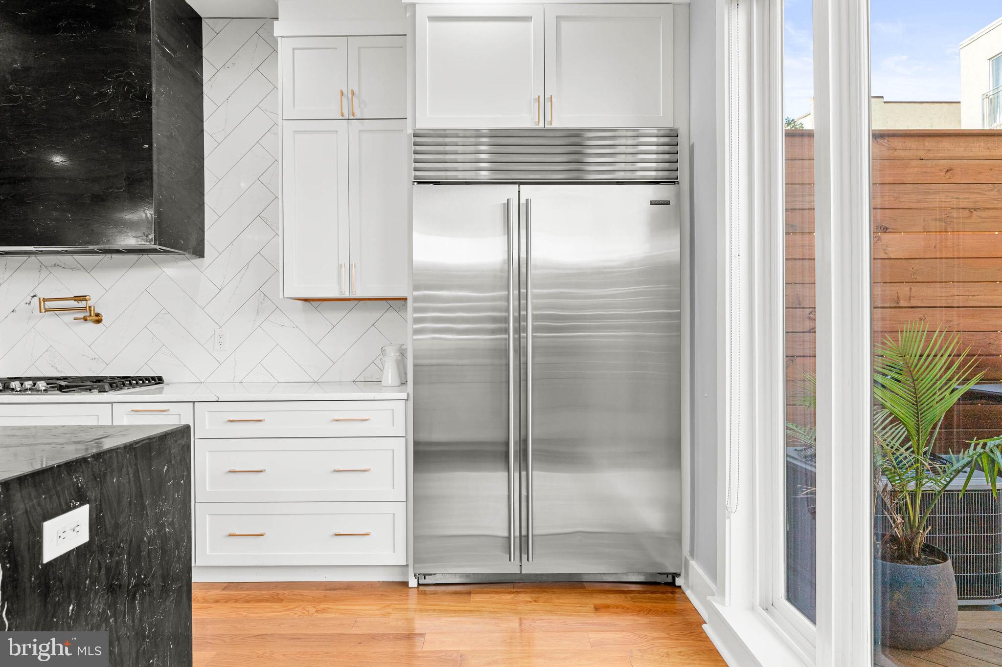 FAIRMOUNT - Residential