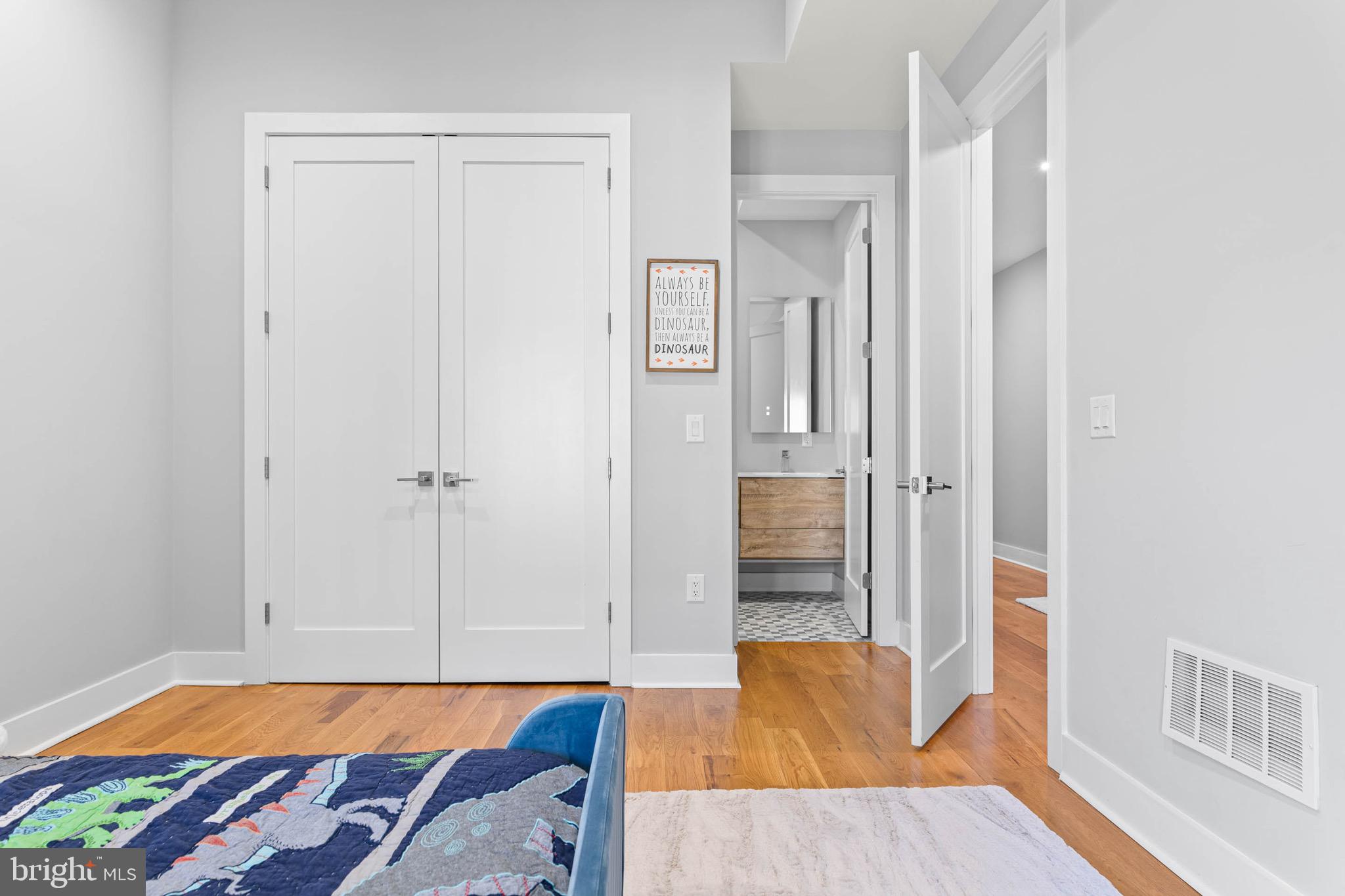 FAIRMOUNT - Residential