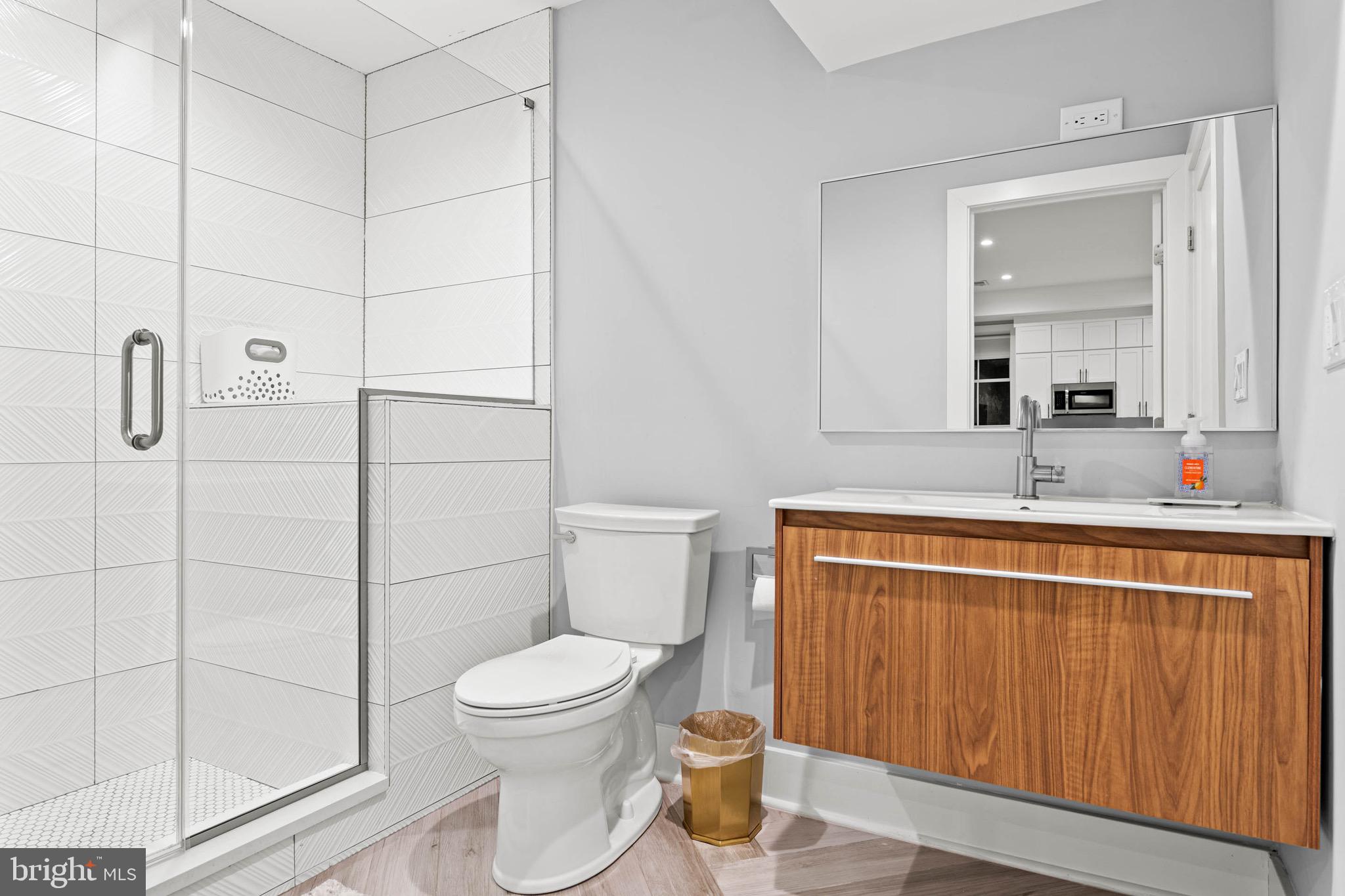 FAIRMOUNT - Residential