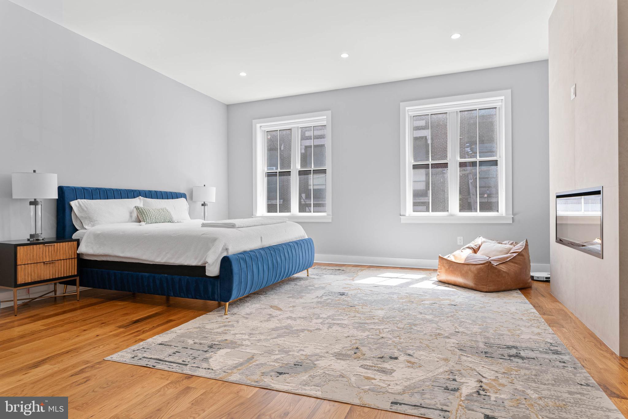 FAIRMOUNT - Residential