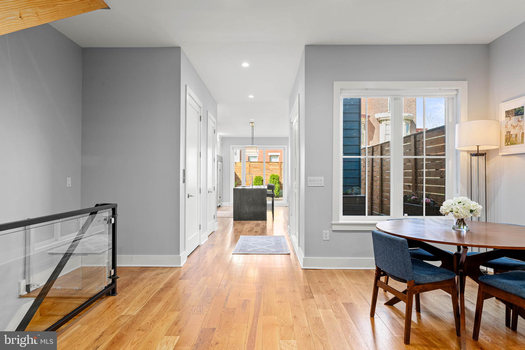 FAIRMOUNT - Residential