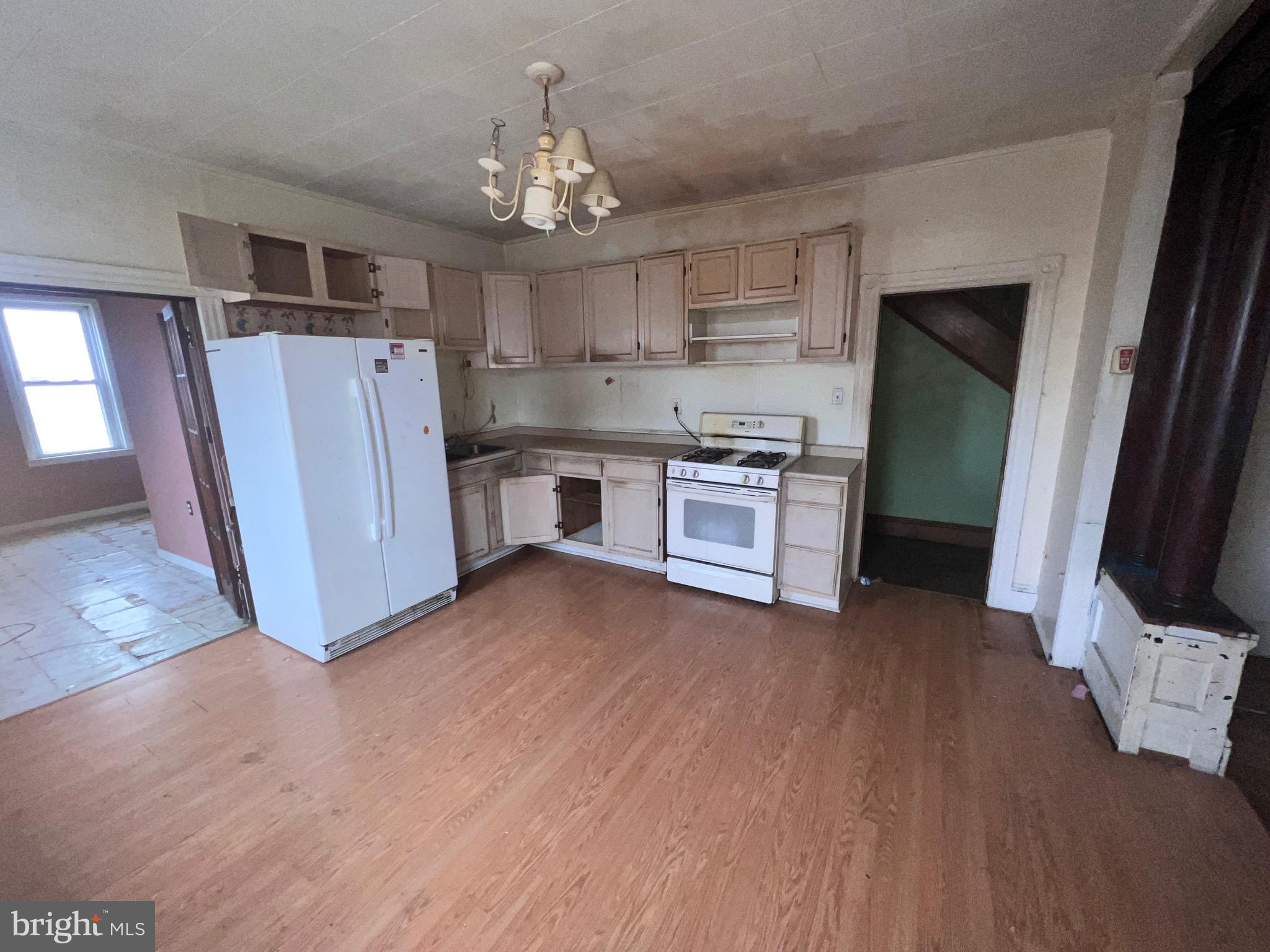 BLACK ADDITION - Residential