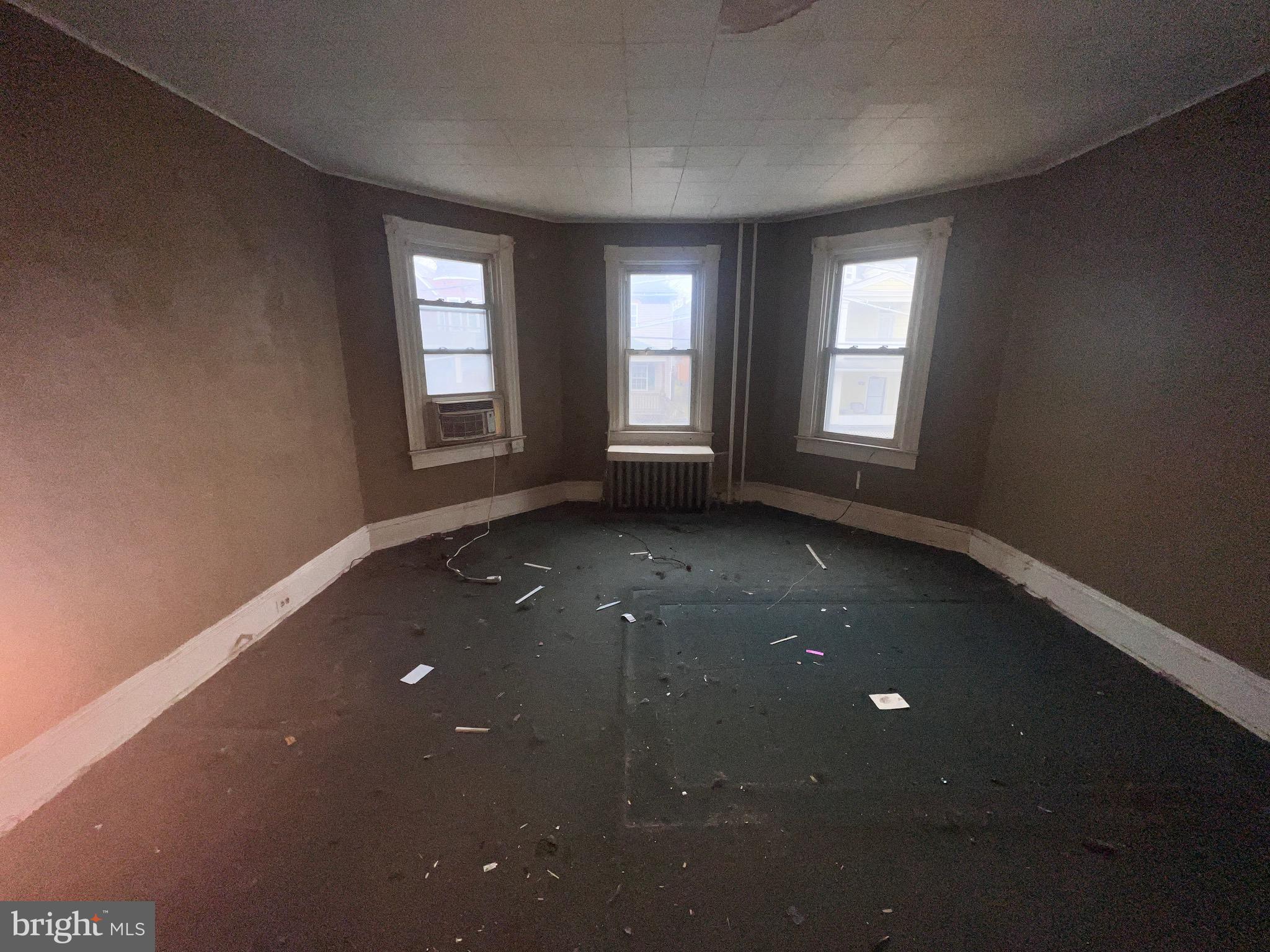 BLACK ADDITION - Residential