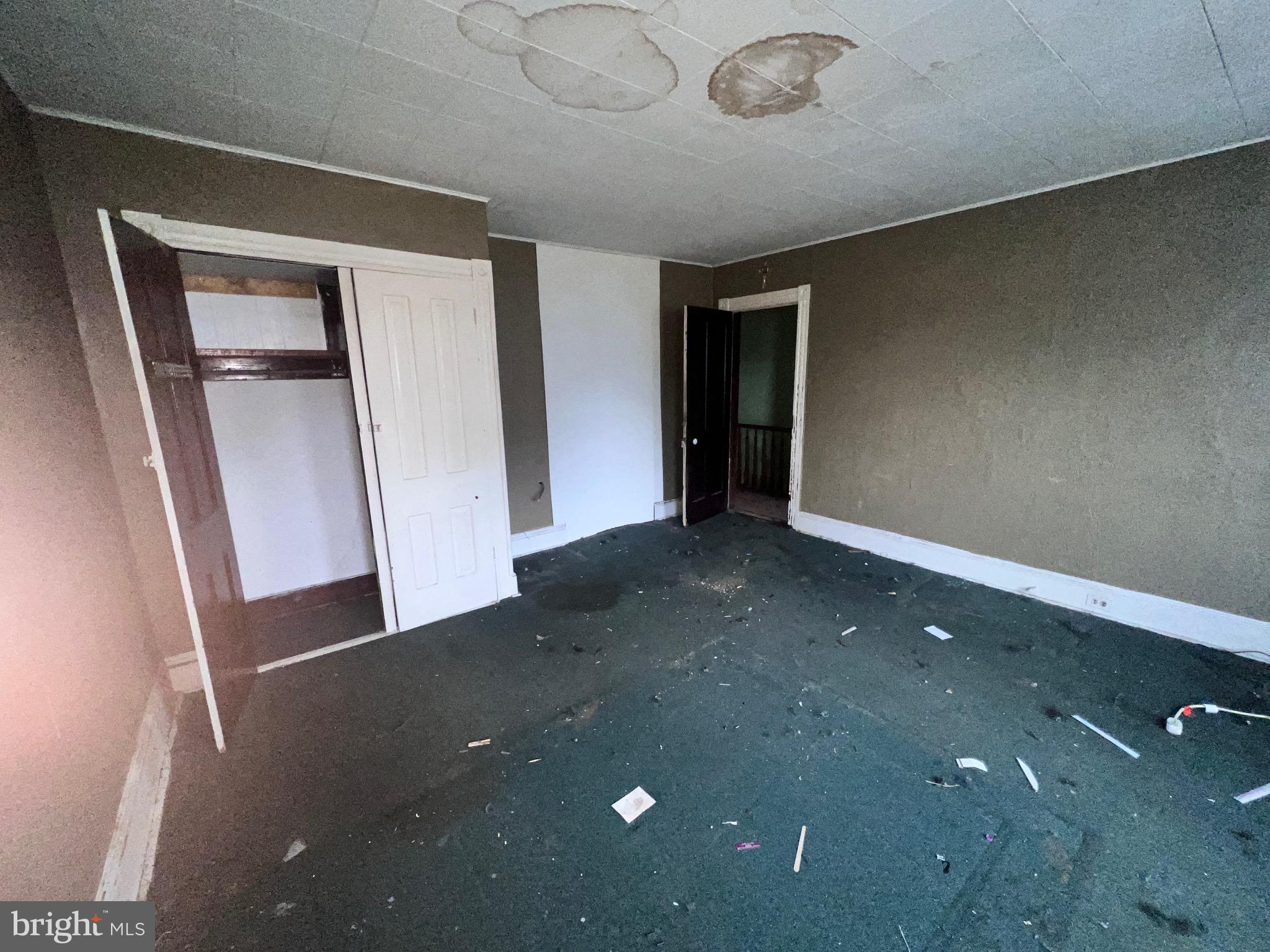 BLACK ADDITION - Residential