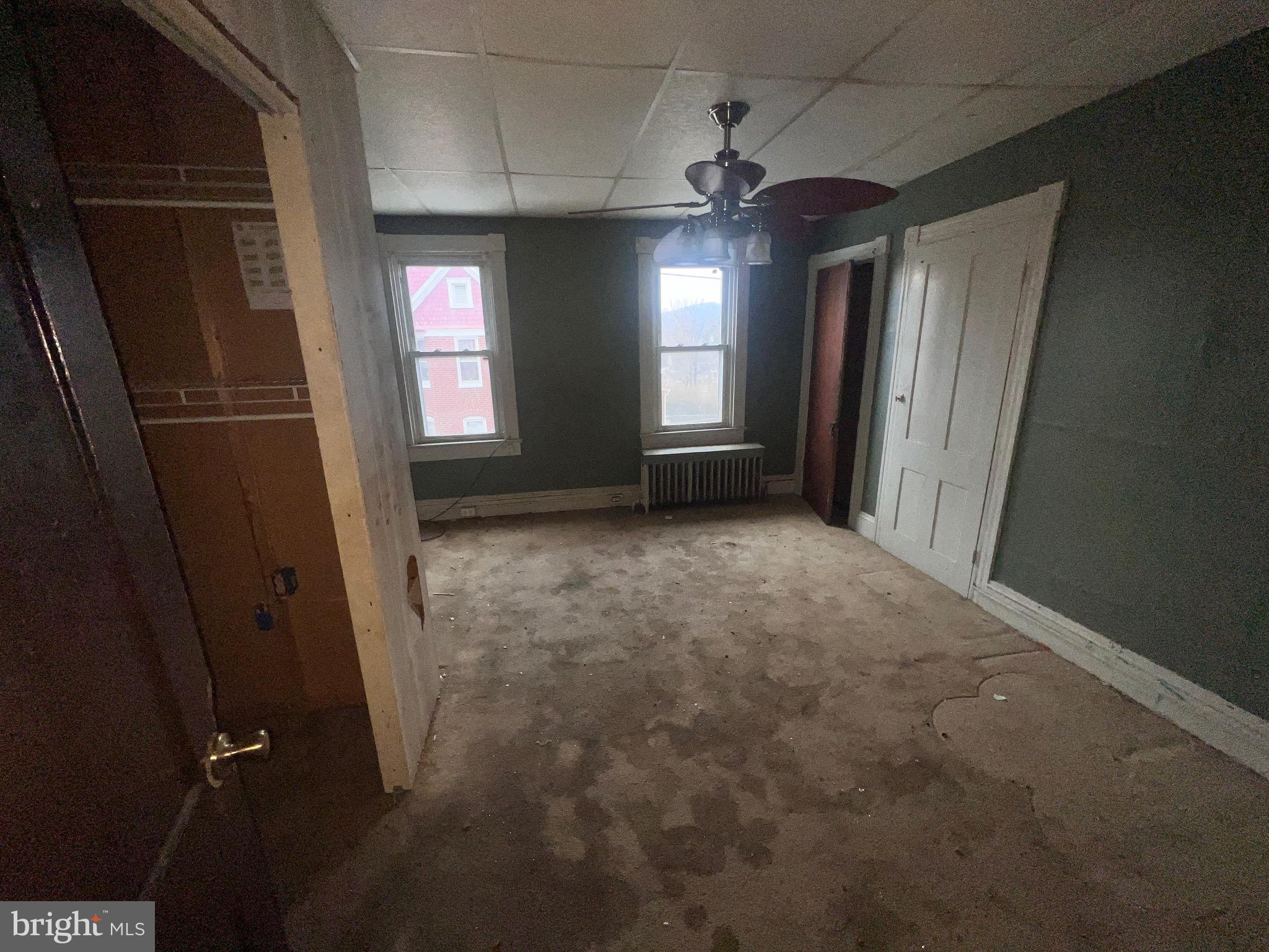 BLACK ADDITION - Residential