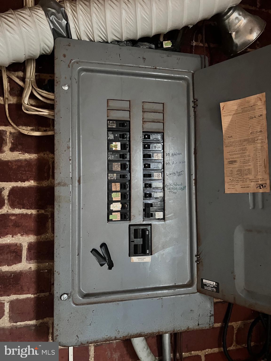 BLACK ADDITION - Residential