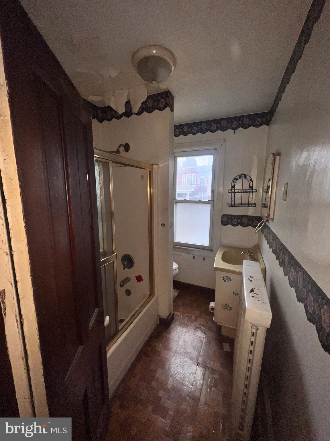 BLACK ADDITION - Residential