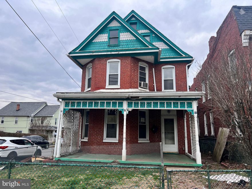 Large brick - currently single family home - extra kitchen and number of bath adds utility; half bath on 3rd floor is toilet only (1/4 bath) - corner lot - SOLD AS-IS 

There are multiple offer - highest and best final offers due Sunday, February 25 at 6pm.