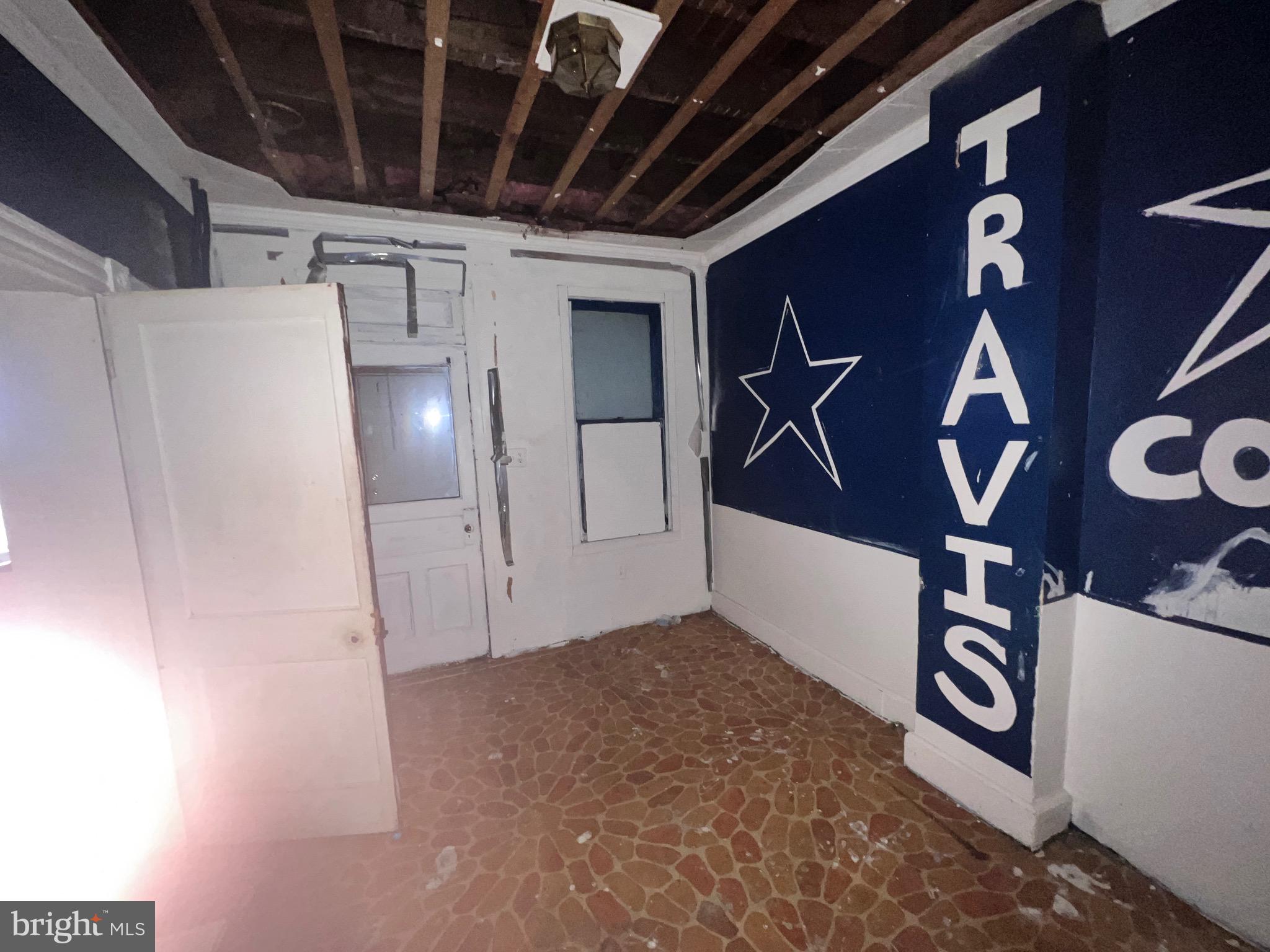 BLACK ADDITION - Residential