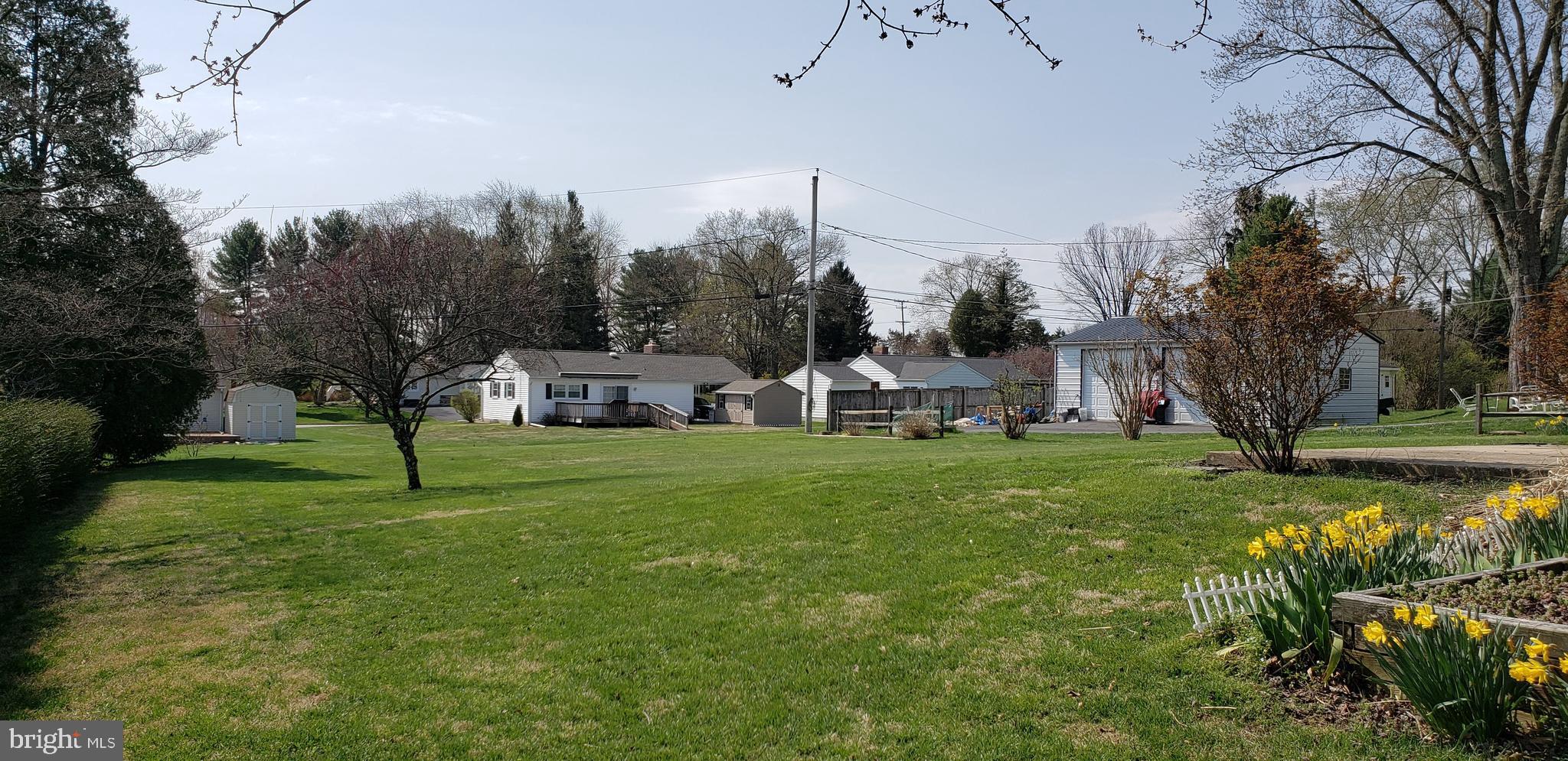 COLONIAL ACRES - Residential