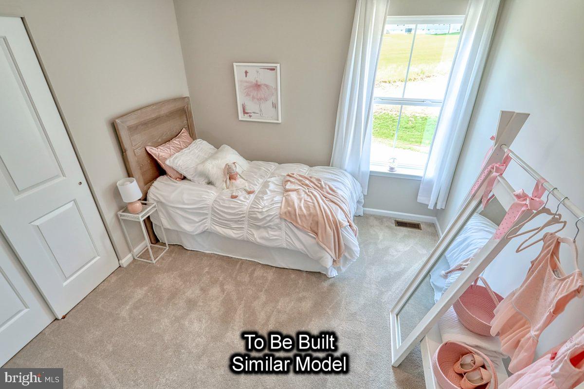 STONE MILL ESTATES - Residential