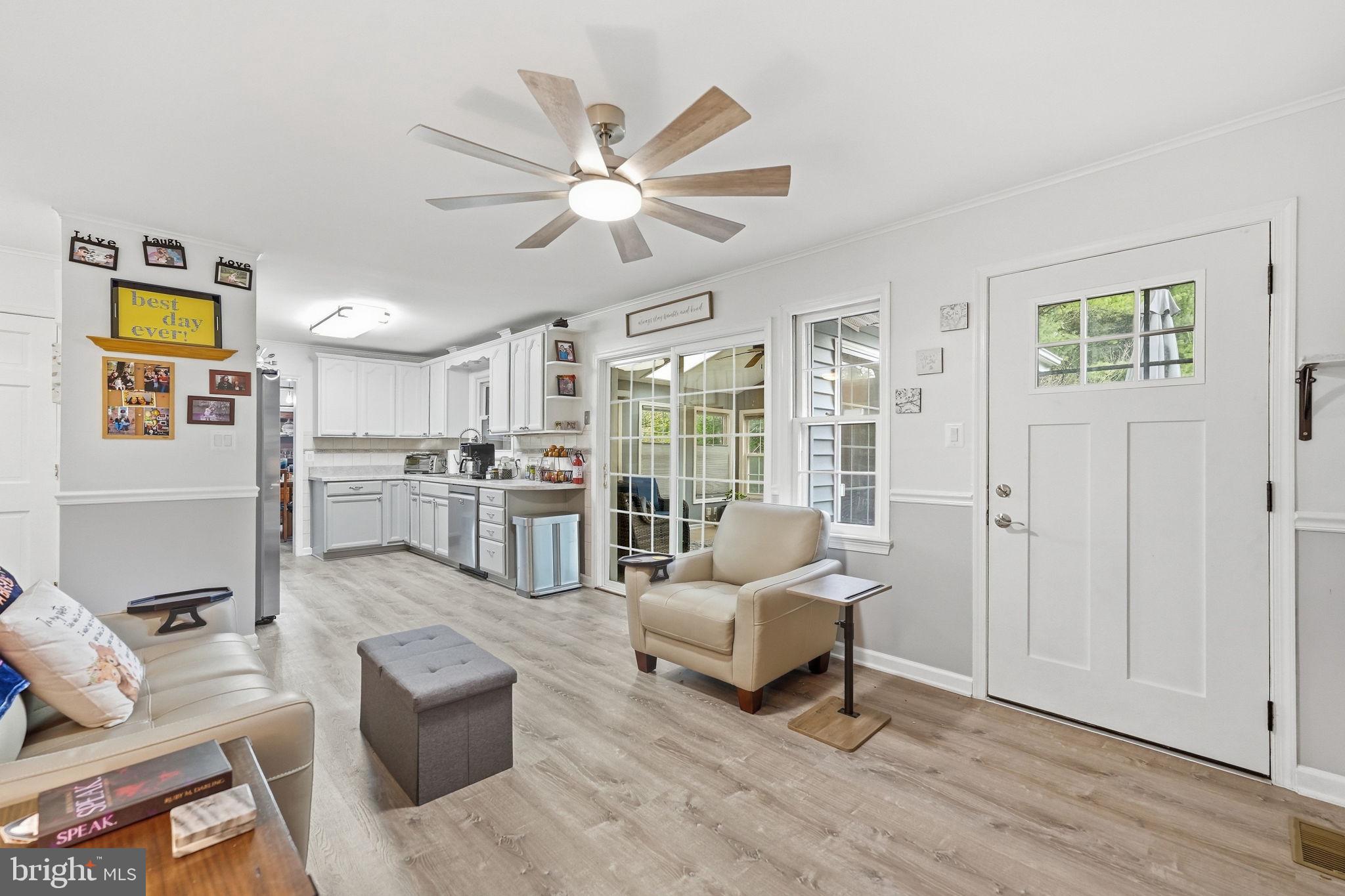 8114 HILLCREST DRIVE