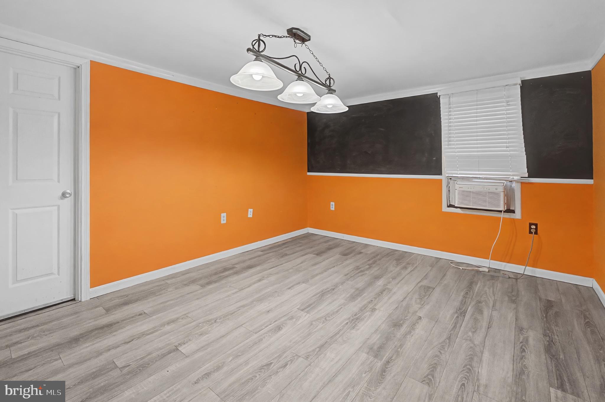 DOWNTOWN ABERDEEN - Residential