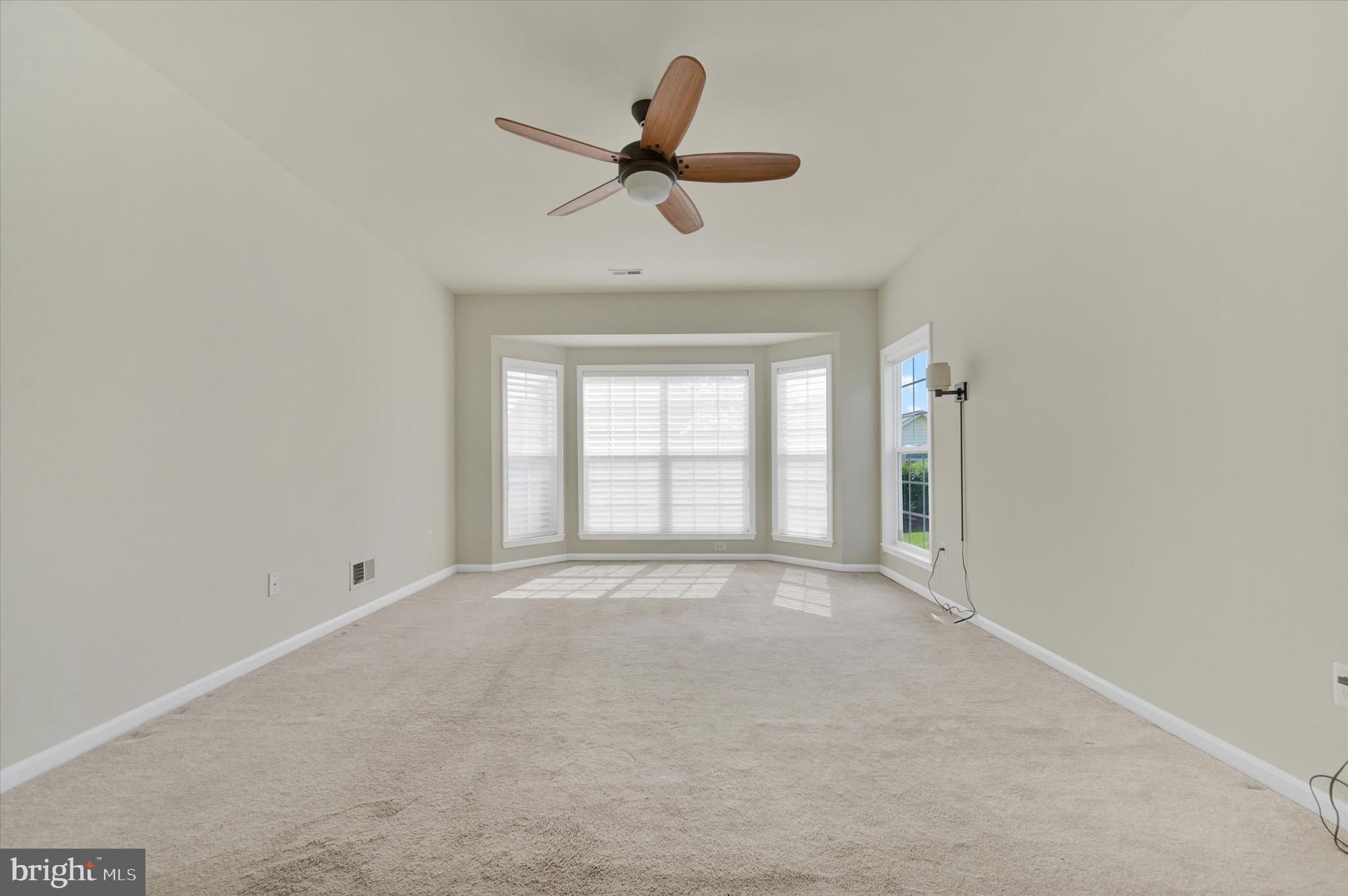 SYMPHONY VILLAGE AT CENTREVILLE - Residential