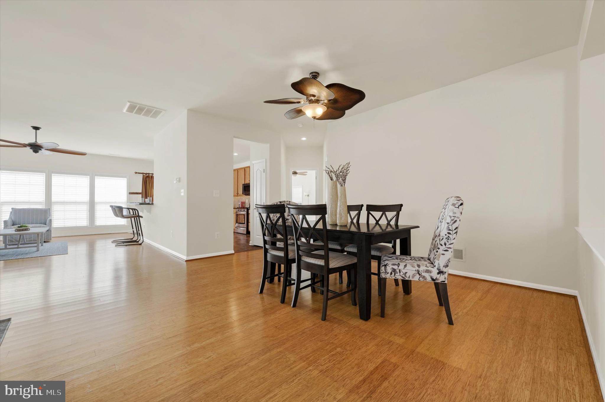 SYMPHONY VILLAGE AT CENTREVILLE - Residential