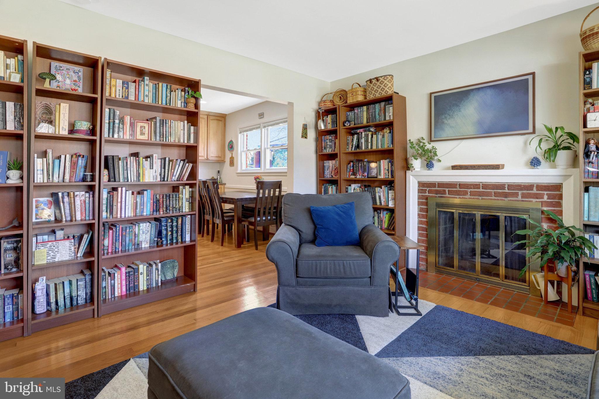 BOULEVARD MANOR - Residential Lease