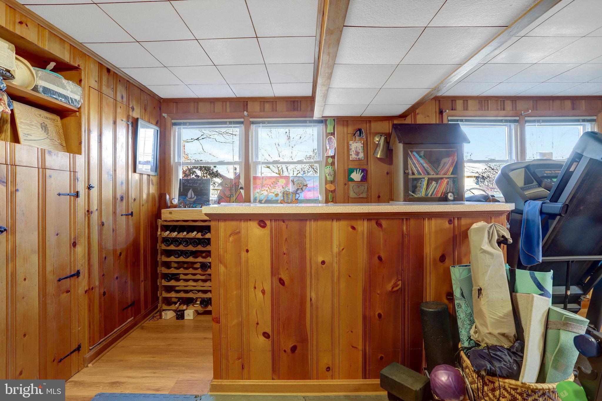 BOULEVARD MANOR - Residential Lease