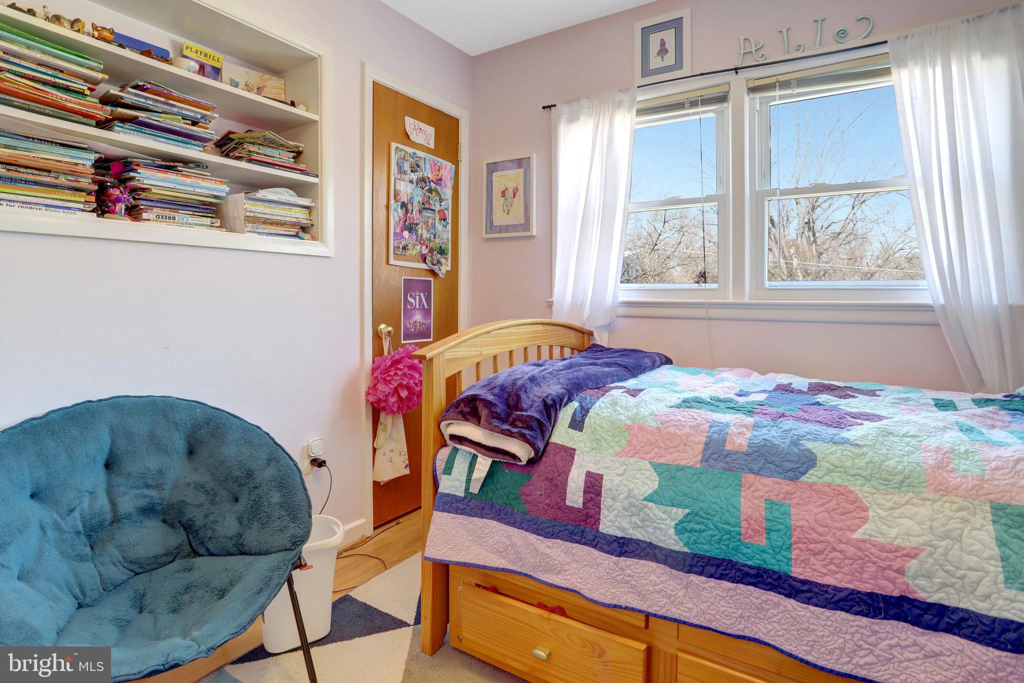 BOULEVARD MANOR - Residential Lease