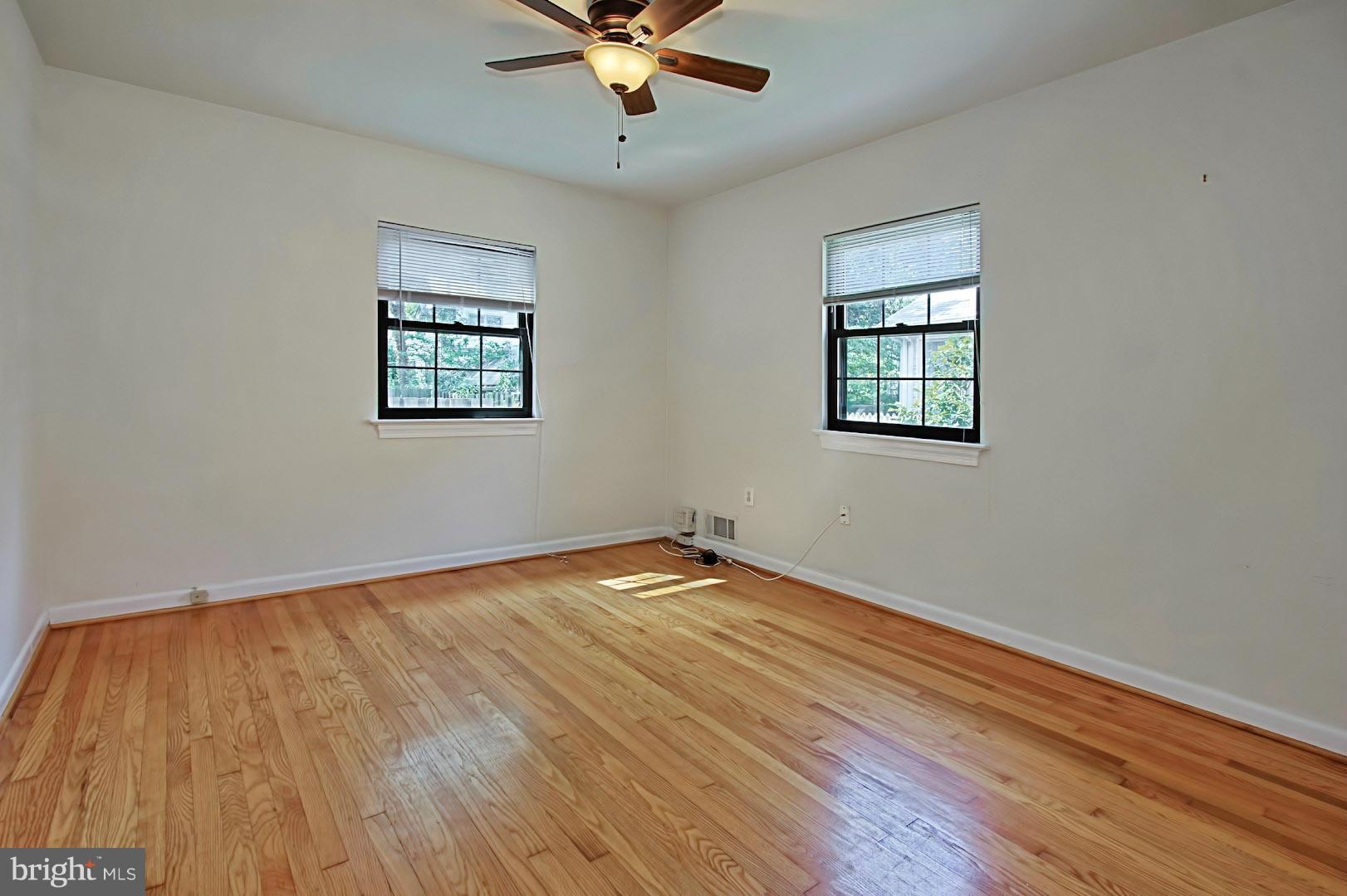 ADDISON HEIGHTS - Residential Lease